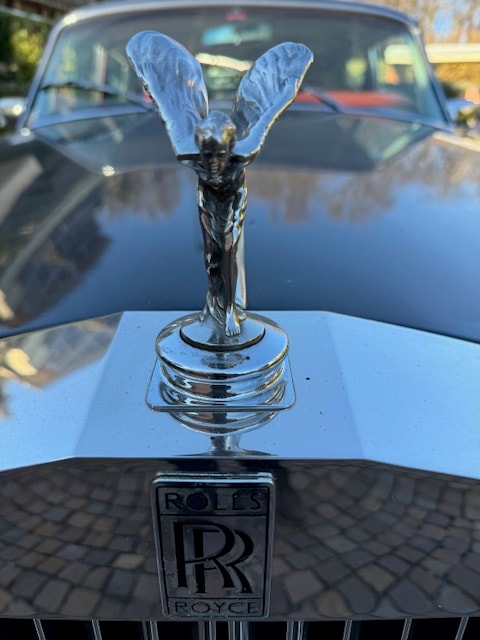 ROLLS-ROYCE Silver Shadow-image-1