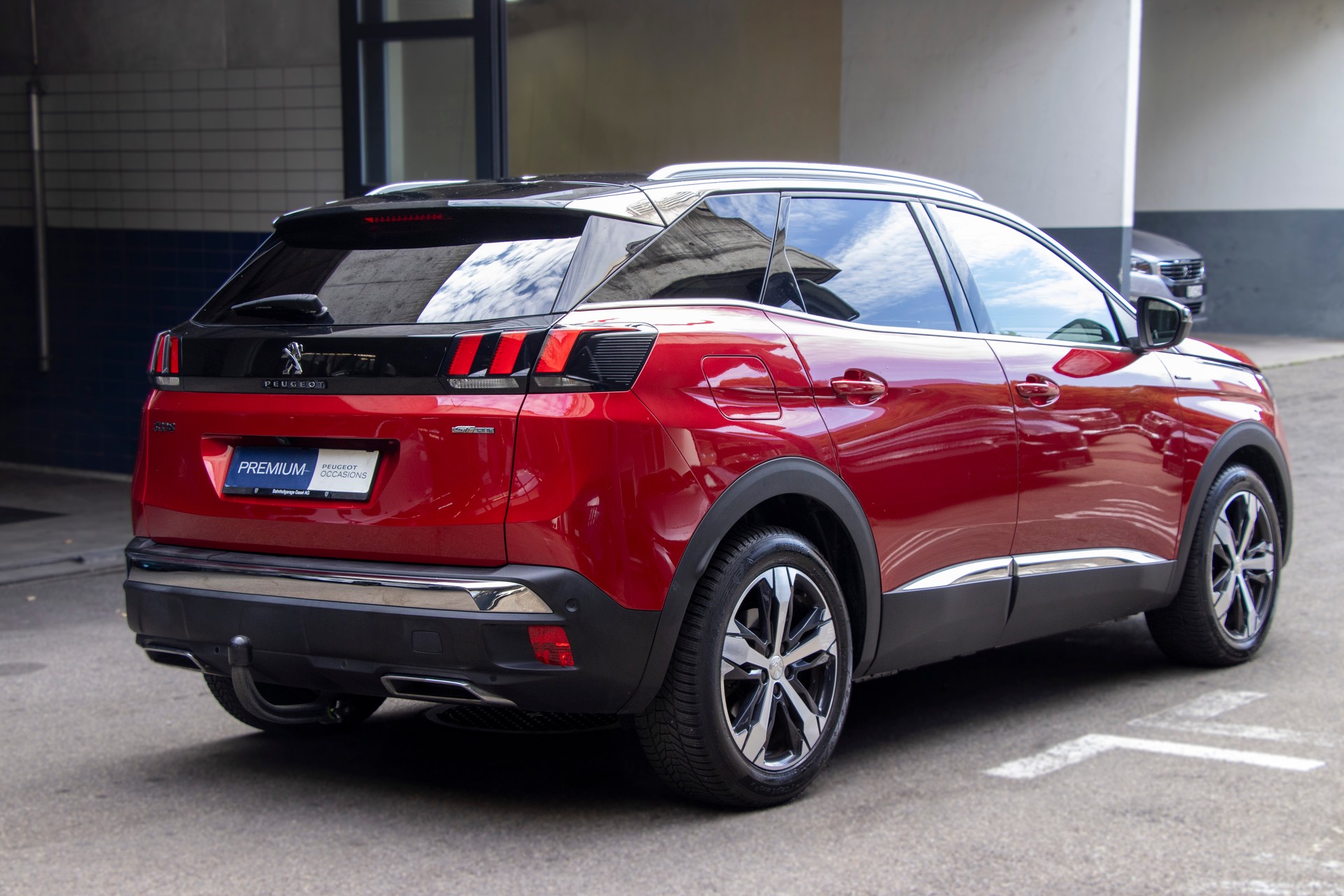 PEUGEOT 3008 1.5 BlueHDi GT Line EAT-showroom-element-2