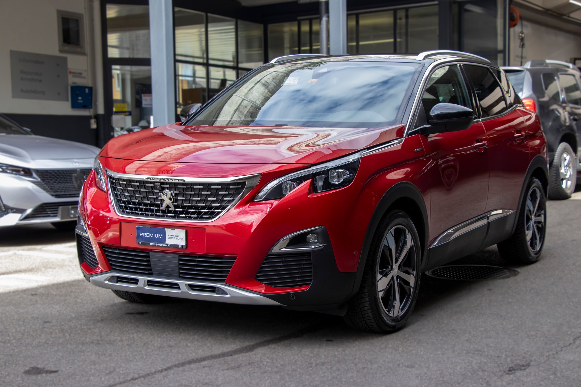 PEUGEOT 3008 1.5 BlueHDi GT Line EAT