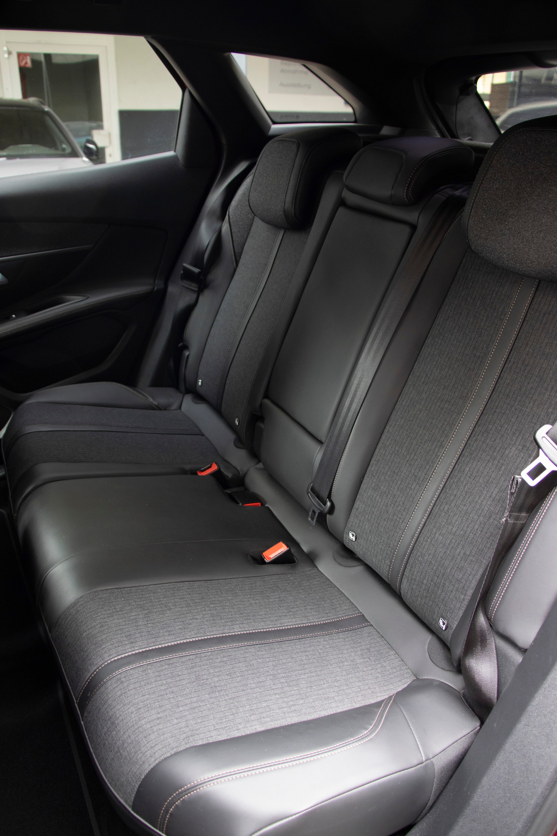 PEUGEOT 3008 1.5 BlueHDi GT Line EAT-image-7