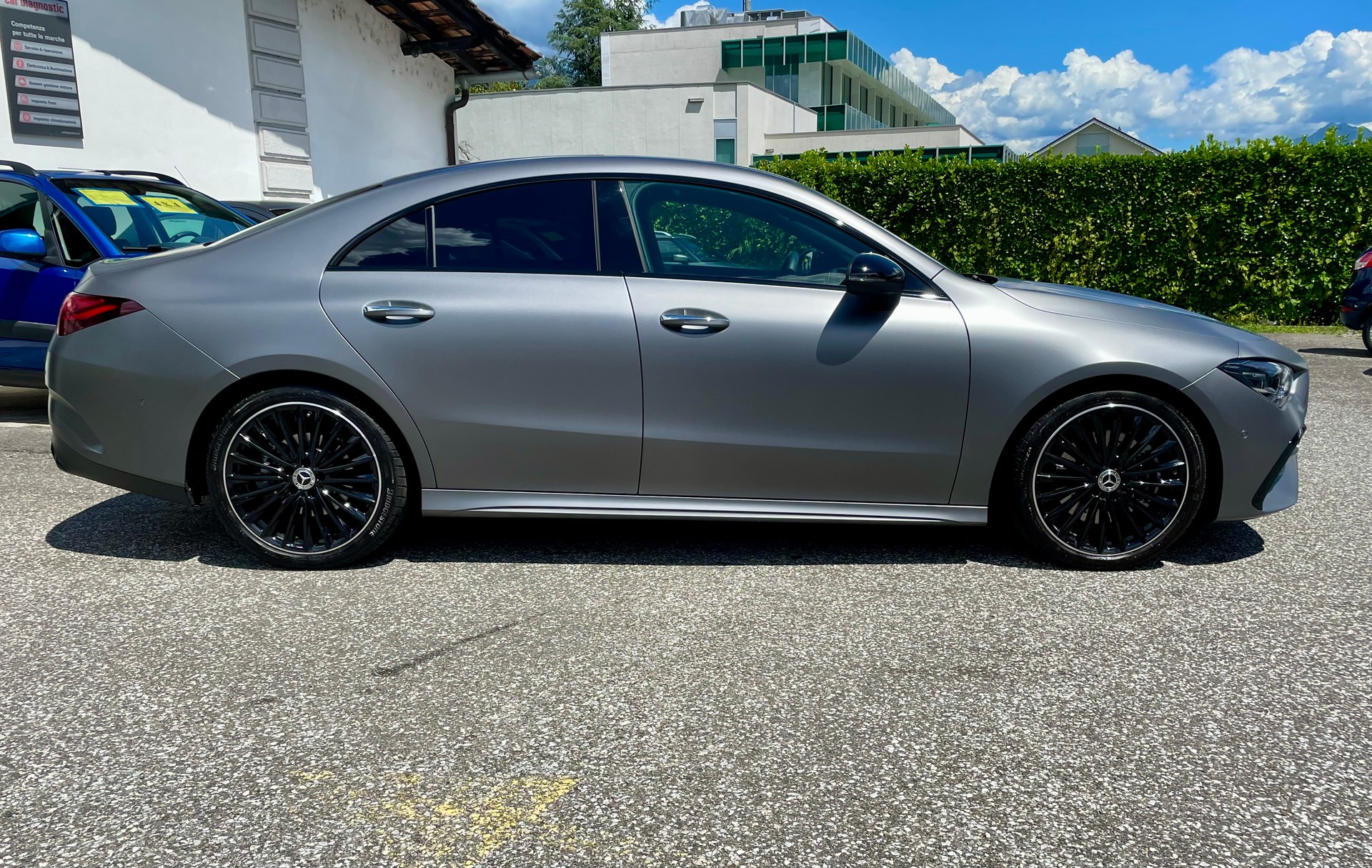 MERCEDES-BENZ CLA 220 4Matic 8G-DCT-image-3