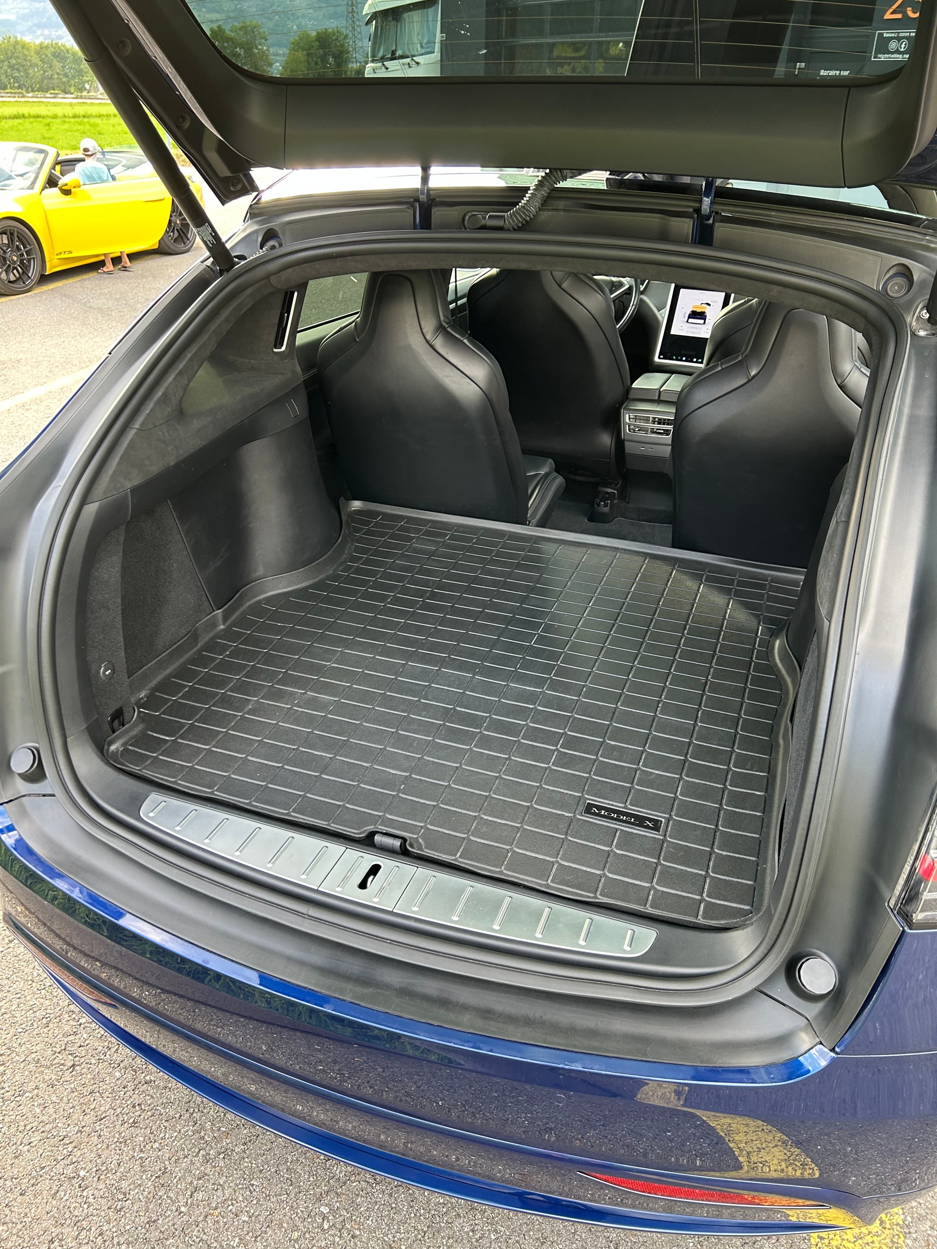 TESLA Model X 100 D Performance-image-8