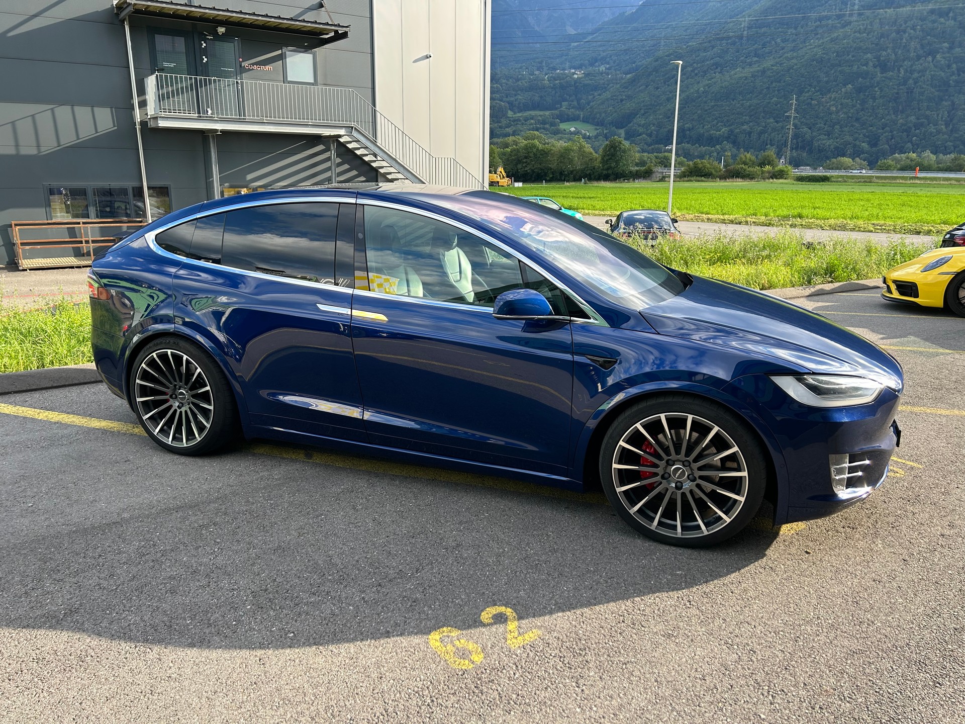 TESLA Model X 100 D Performance-image-1