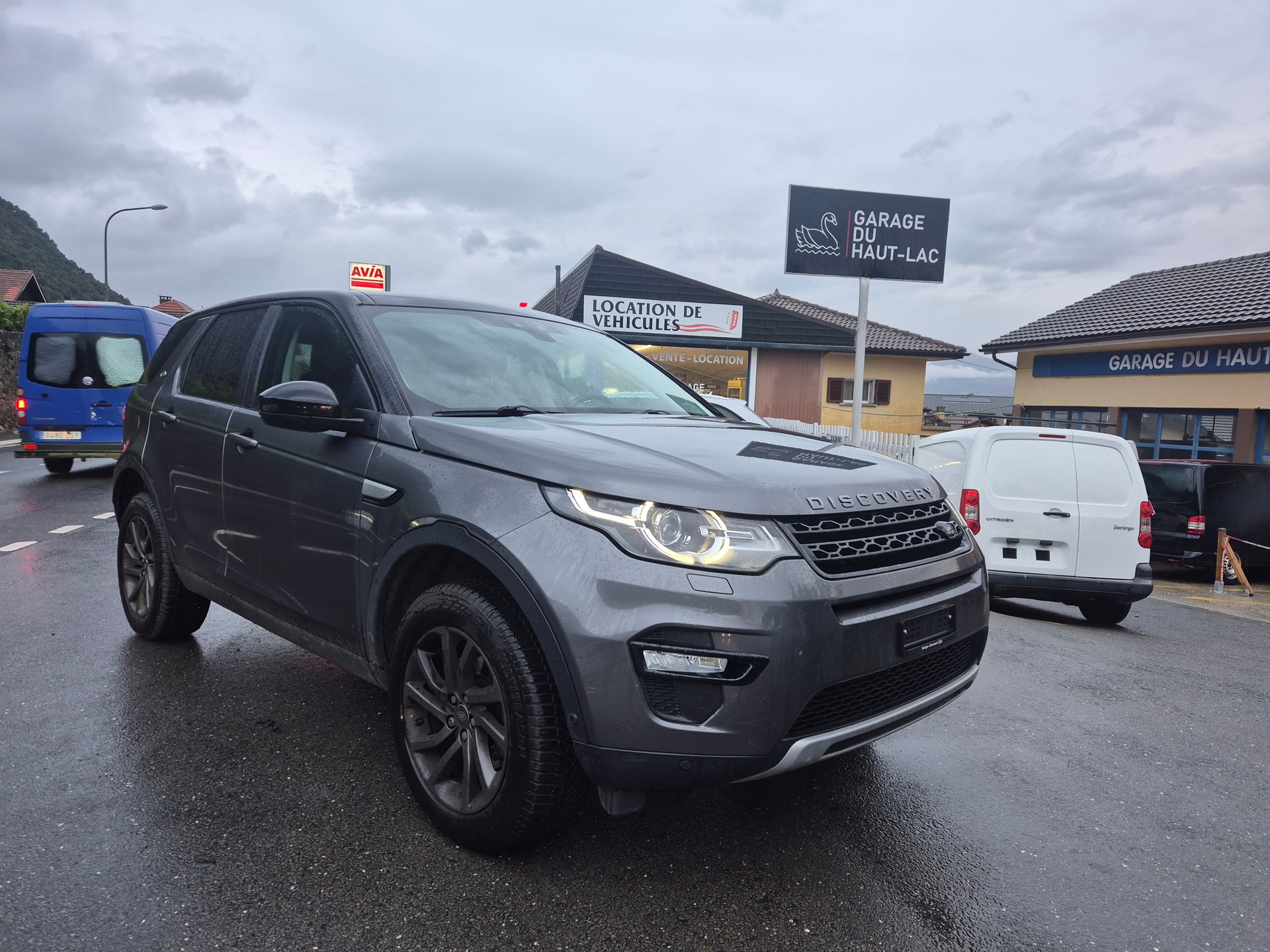 LAND ROVER 180ch automatique-image-2