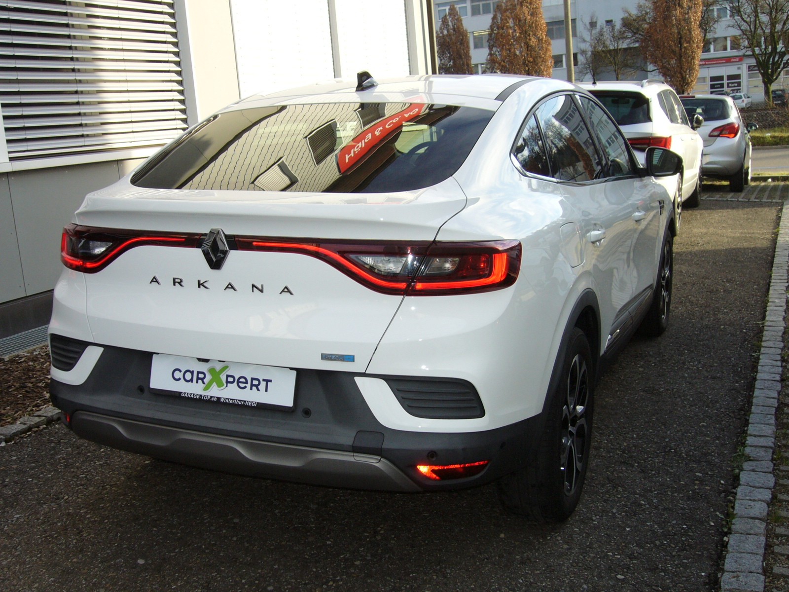 RENAULT Arkana 1.6 E-Tech Intens Voll-Hybrid-showroom-element-3