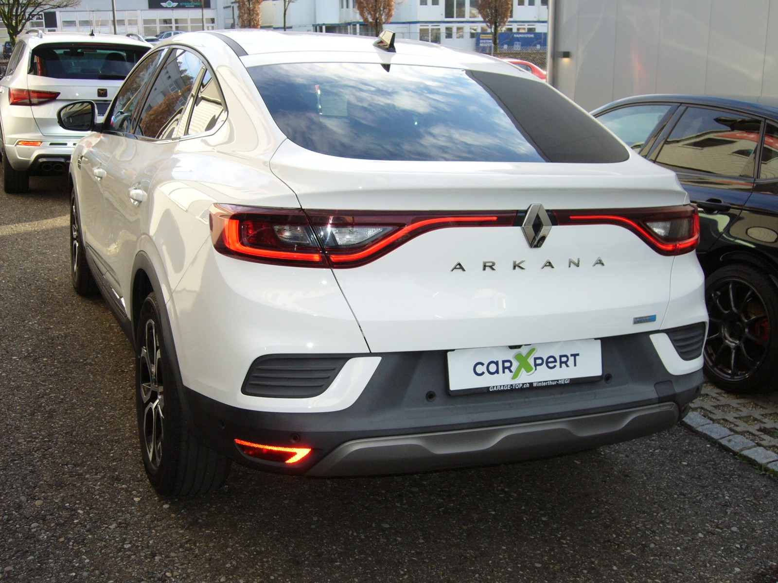 RENAULT Arkana 1.6 E-Tech Intens Voll-Hybrid-showroom-element-1
