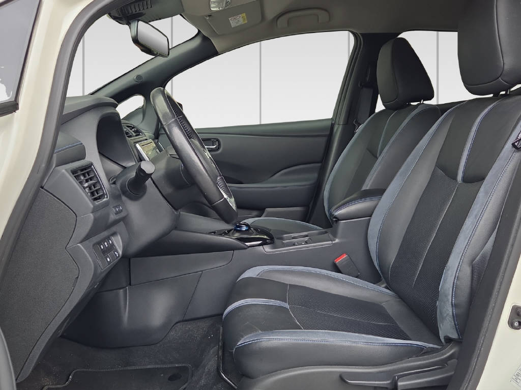 NISSAN Leaf Tekna-image-3