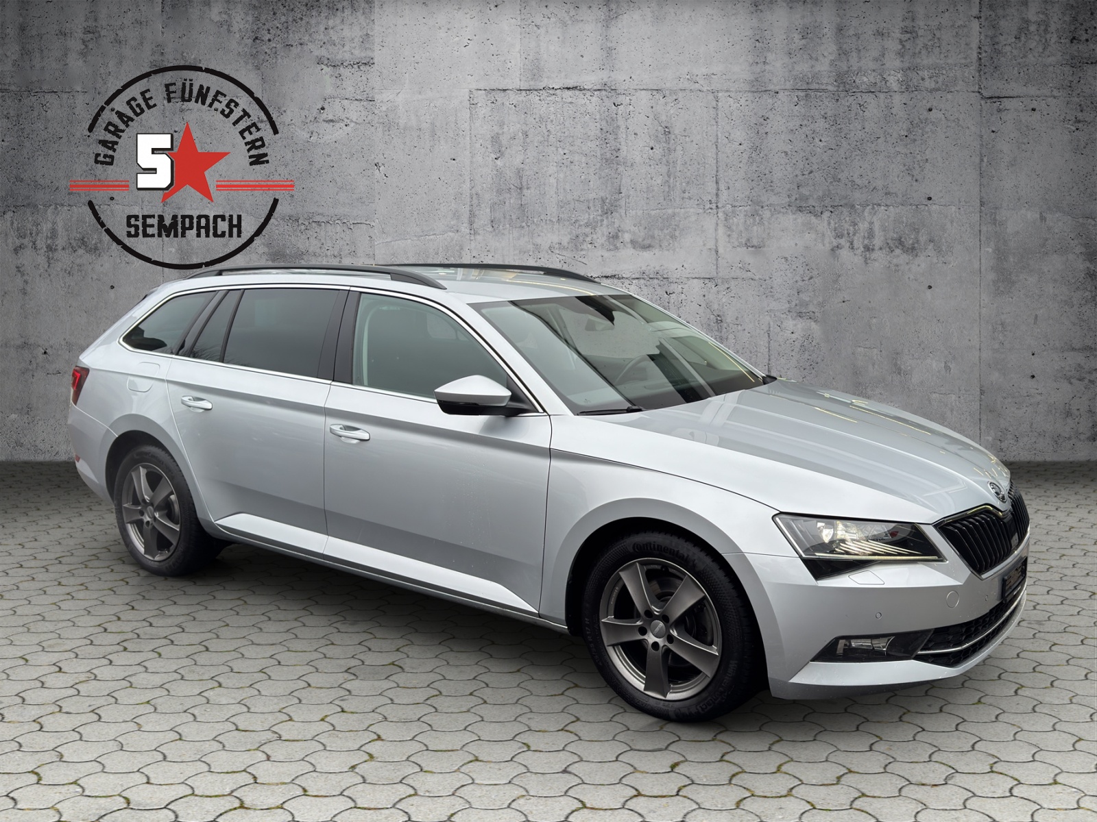 SKODA Superb Combi 2.0 TDi Ambition 4x4 DSG-image-6