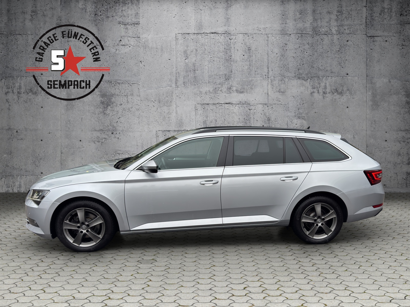 SKODA Superb Combi 2.0 TDi Ambition 4x4 DSG-showroom-element-1