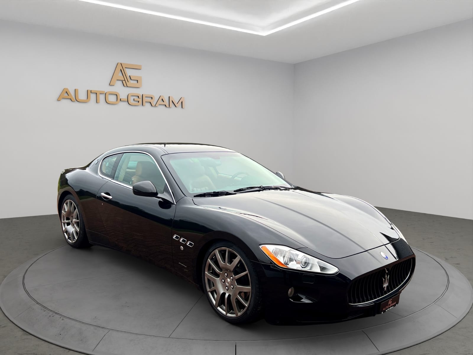 MASERATI GranTurismo Automatica-image-6