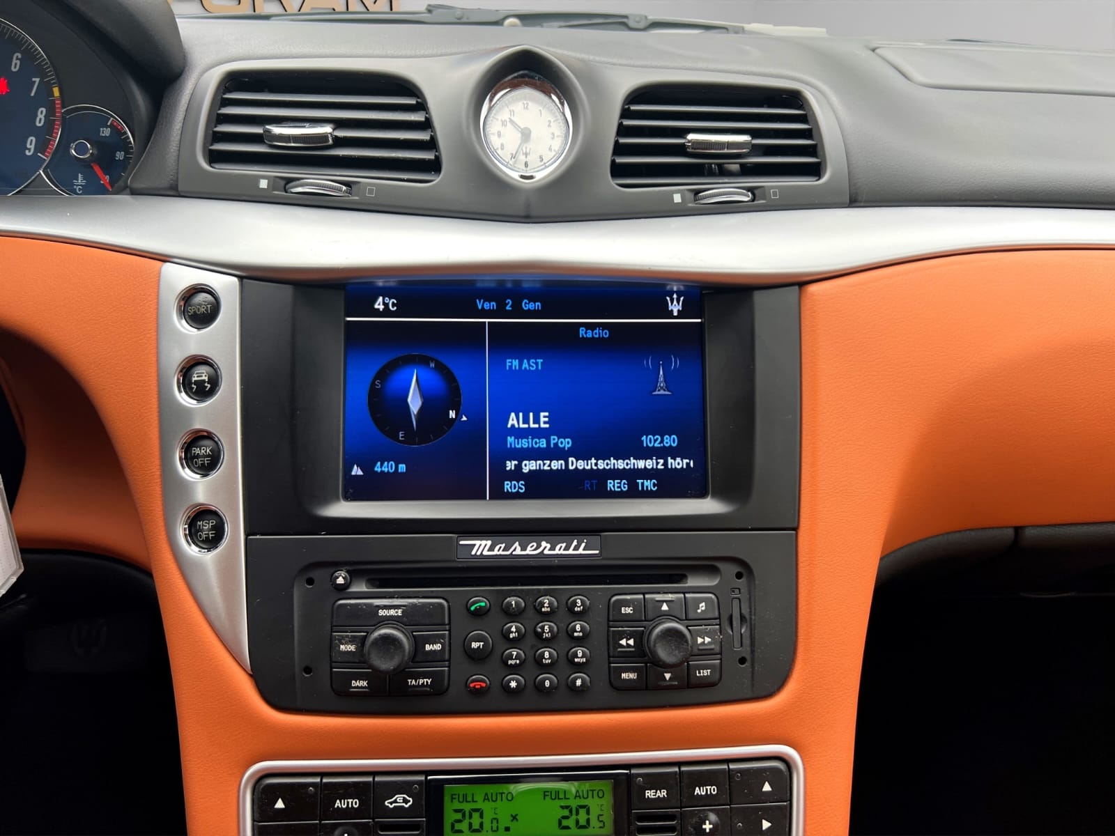 MASERATI GranTurismo Automatica-image-16
