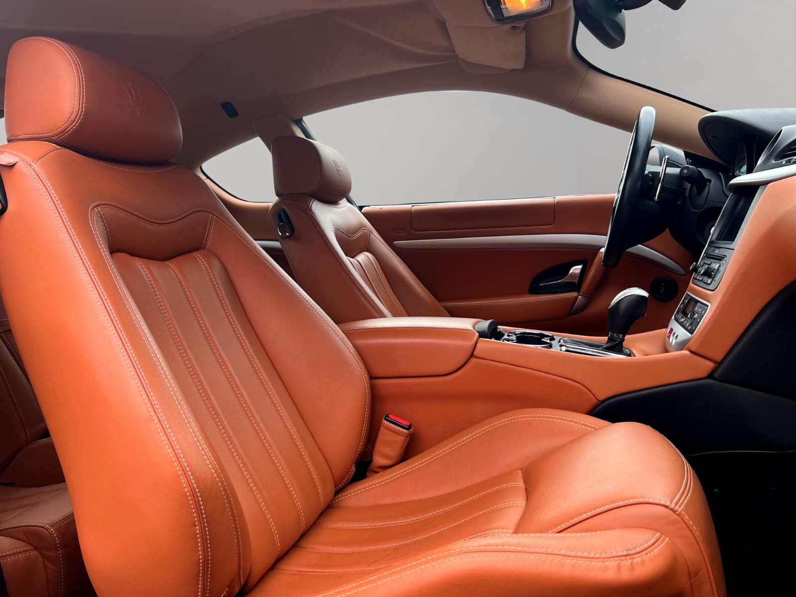 MASERATI GranTurismo Automatica-image-12