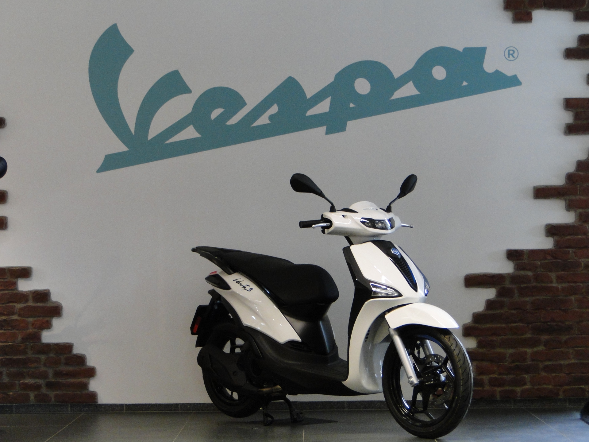 PIAGGIO Liberty 125 Sport-image-1