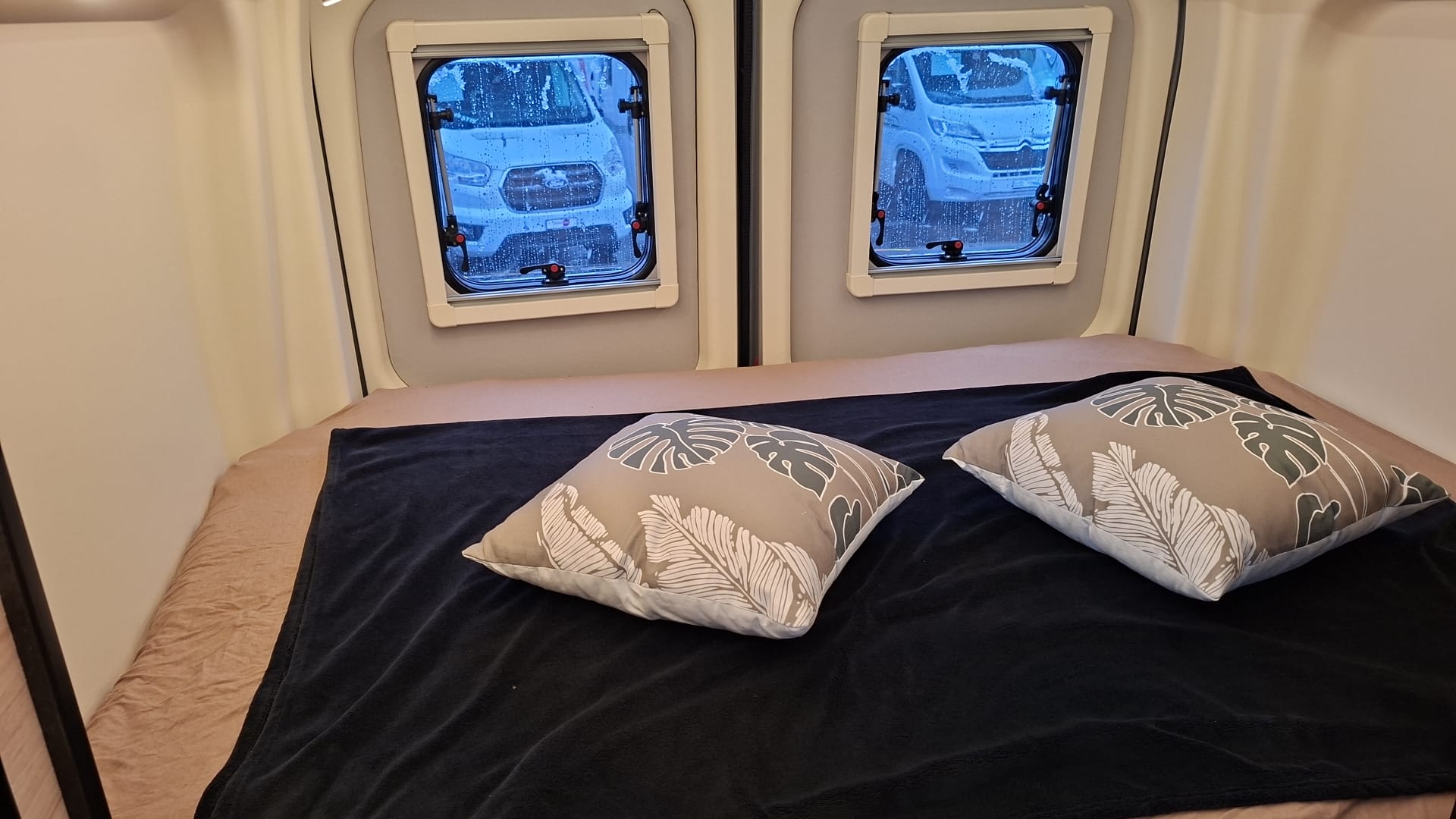 RIMOR Rimorvan 238***Unschlagbar in Preis und Leistung: Nirgendwo bekommen Sie mehr Wohnmobil für Ihr Geld als bei Rimor***-showroom-element-3