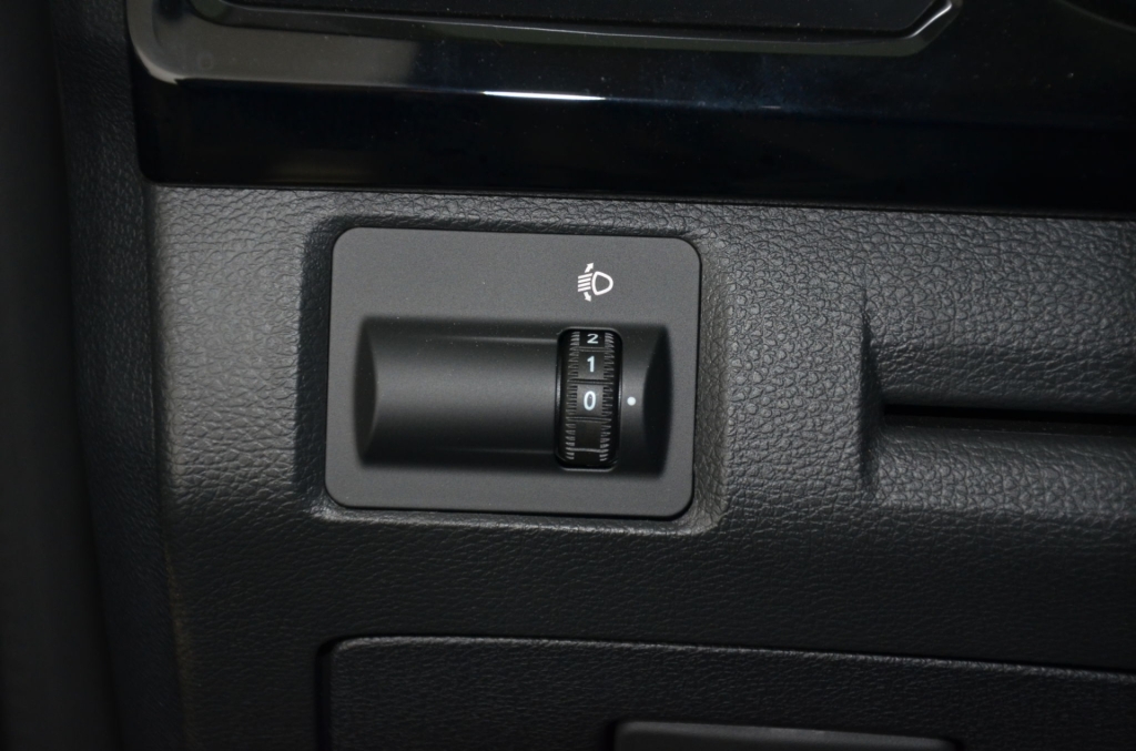MAXUS T90 EV 89kWh Elite-image-19
