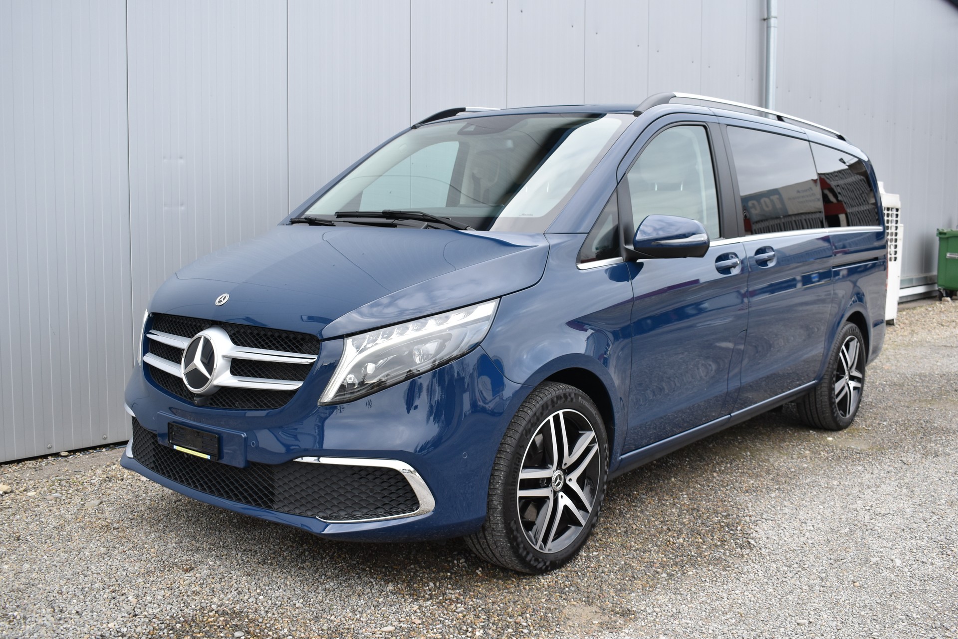 MERCEDES-BENZ V 300 d lang Avantgarde 4Matic Luftfahrwerk