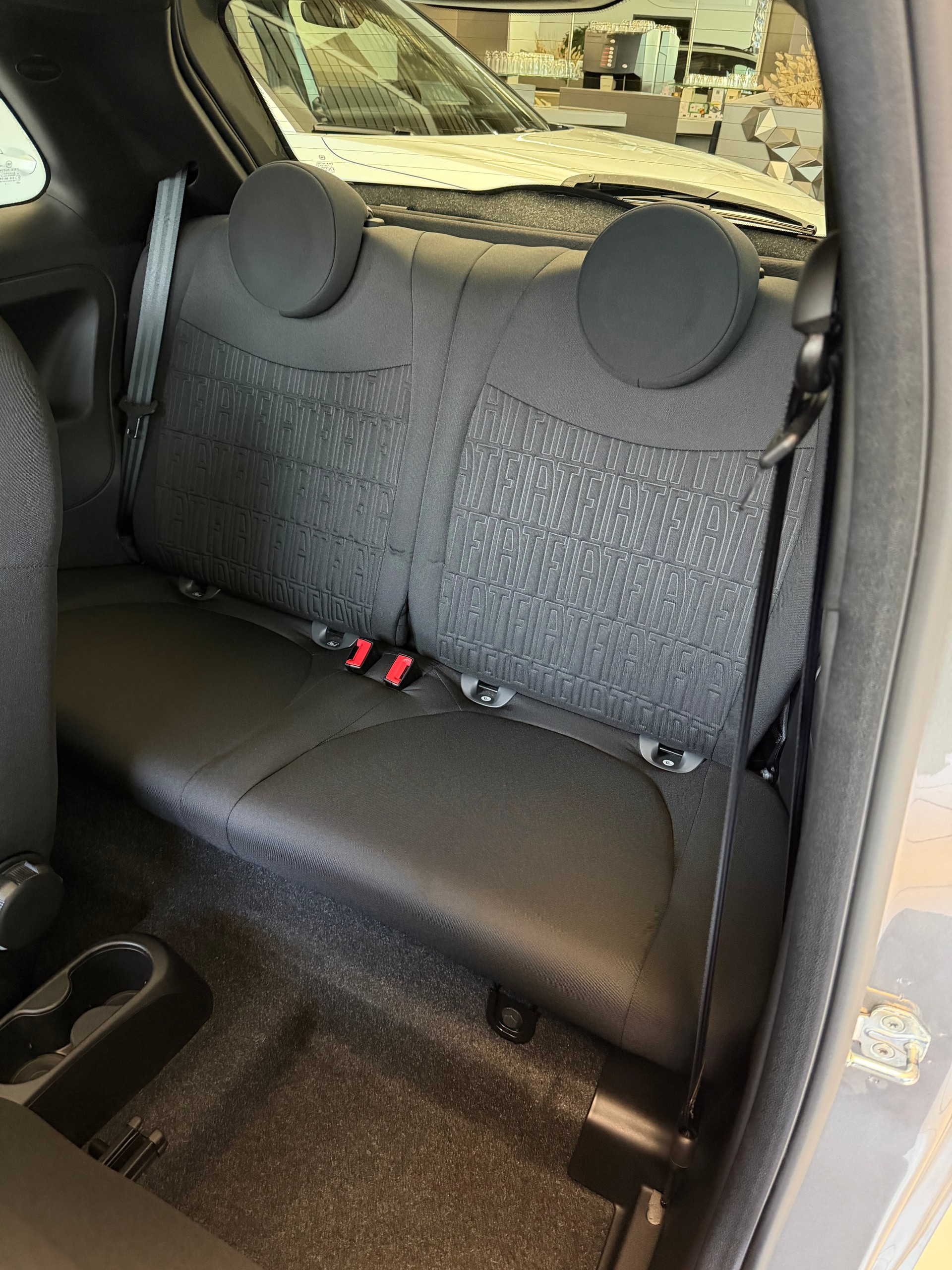 FIAT 500 1.0 N3 MildHybrid Swiss Edition-image-7