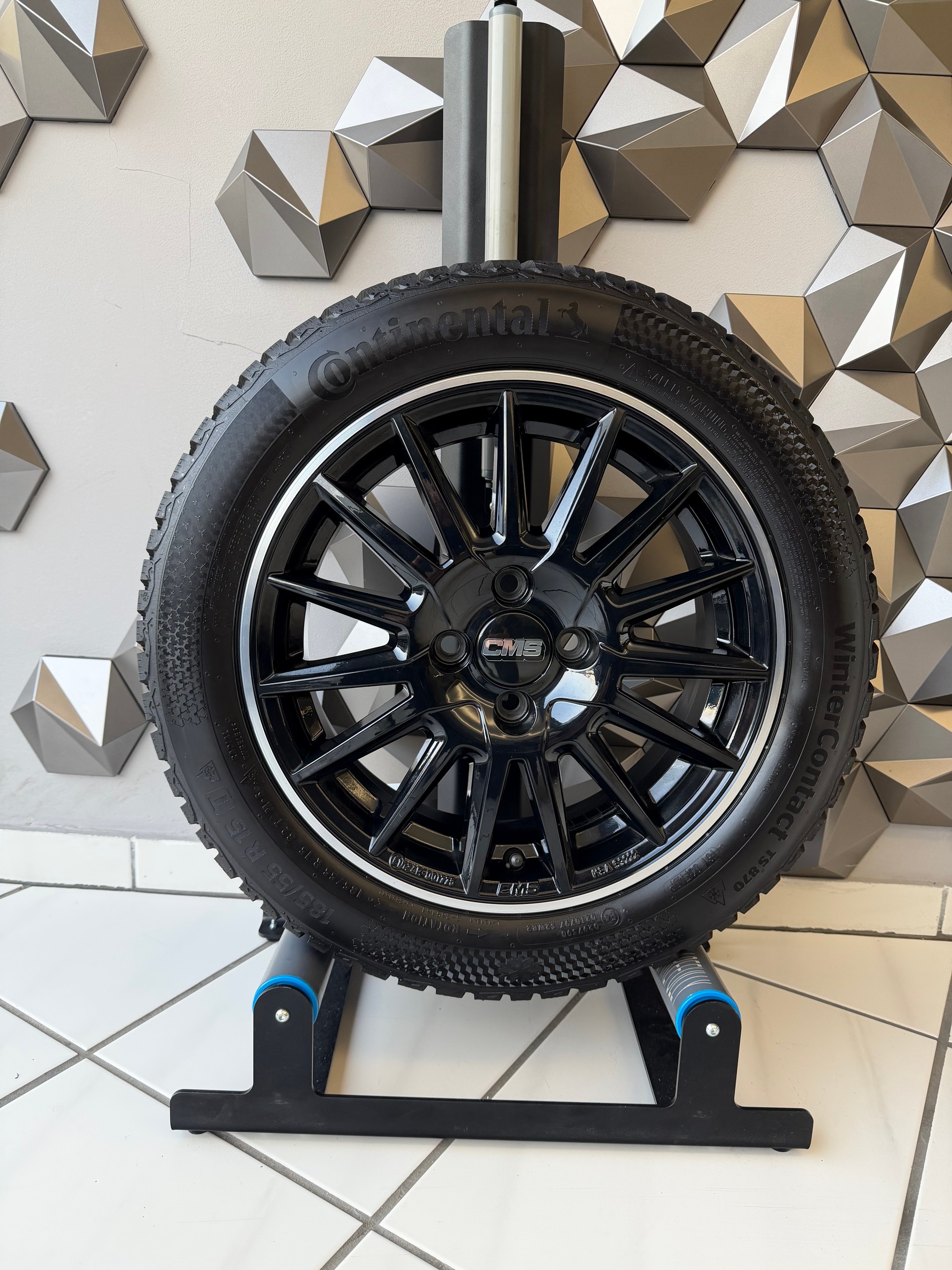 FIAT 500 1.0 N3 MildHybrid Swiss Edition-image-17