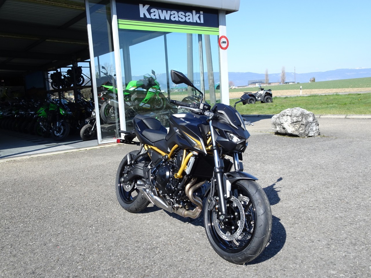 KAWASAKI Z 650 S (35kW)-image-2