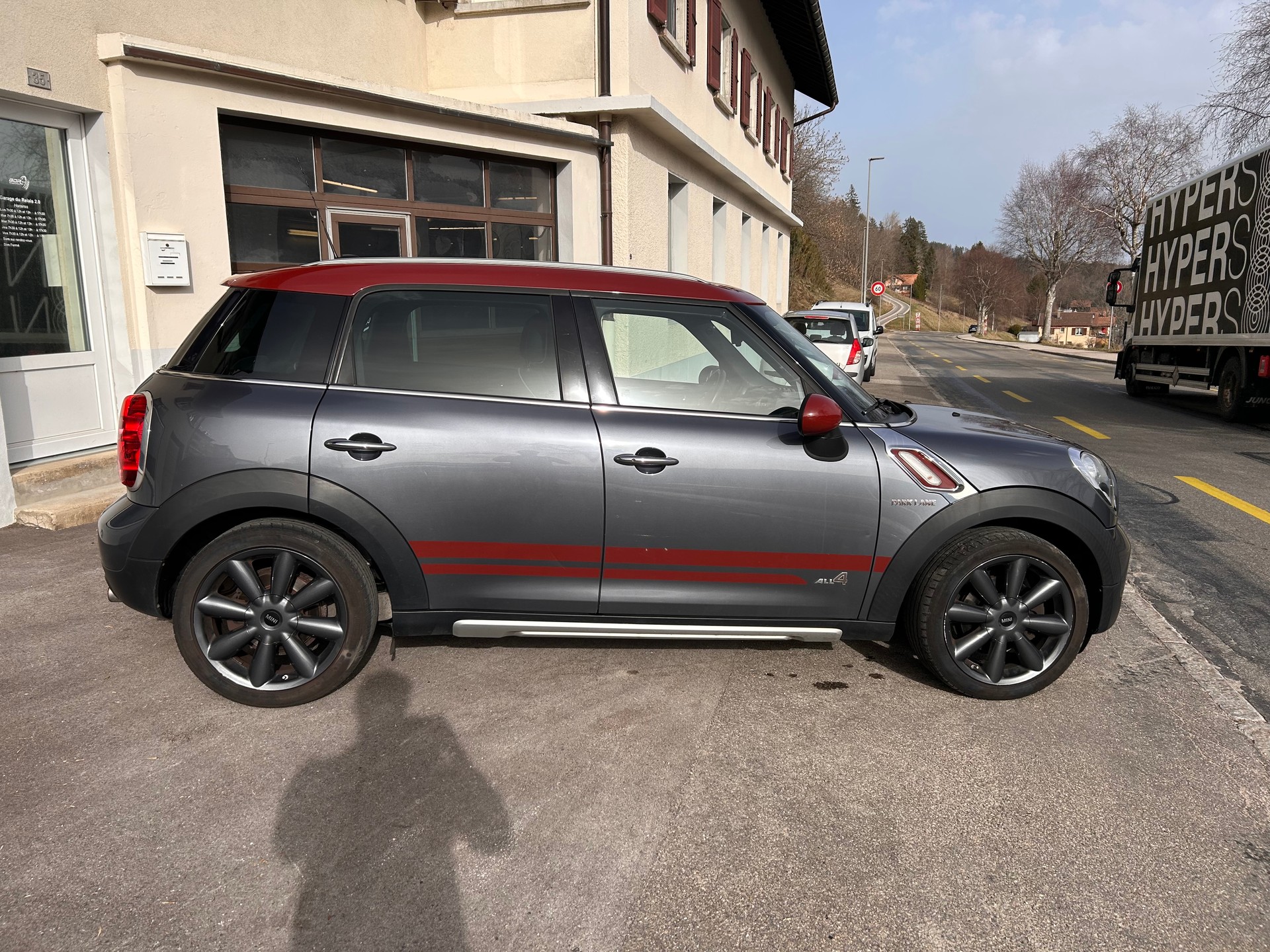 MINI Countryman Cooper ALL4-showroom-element-1