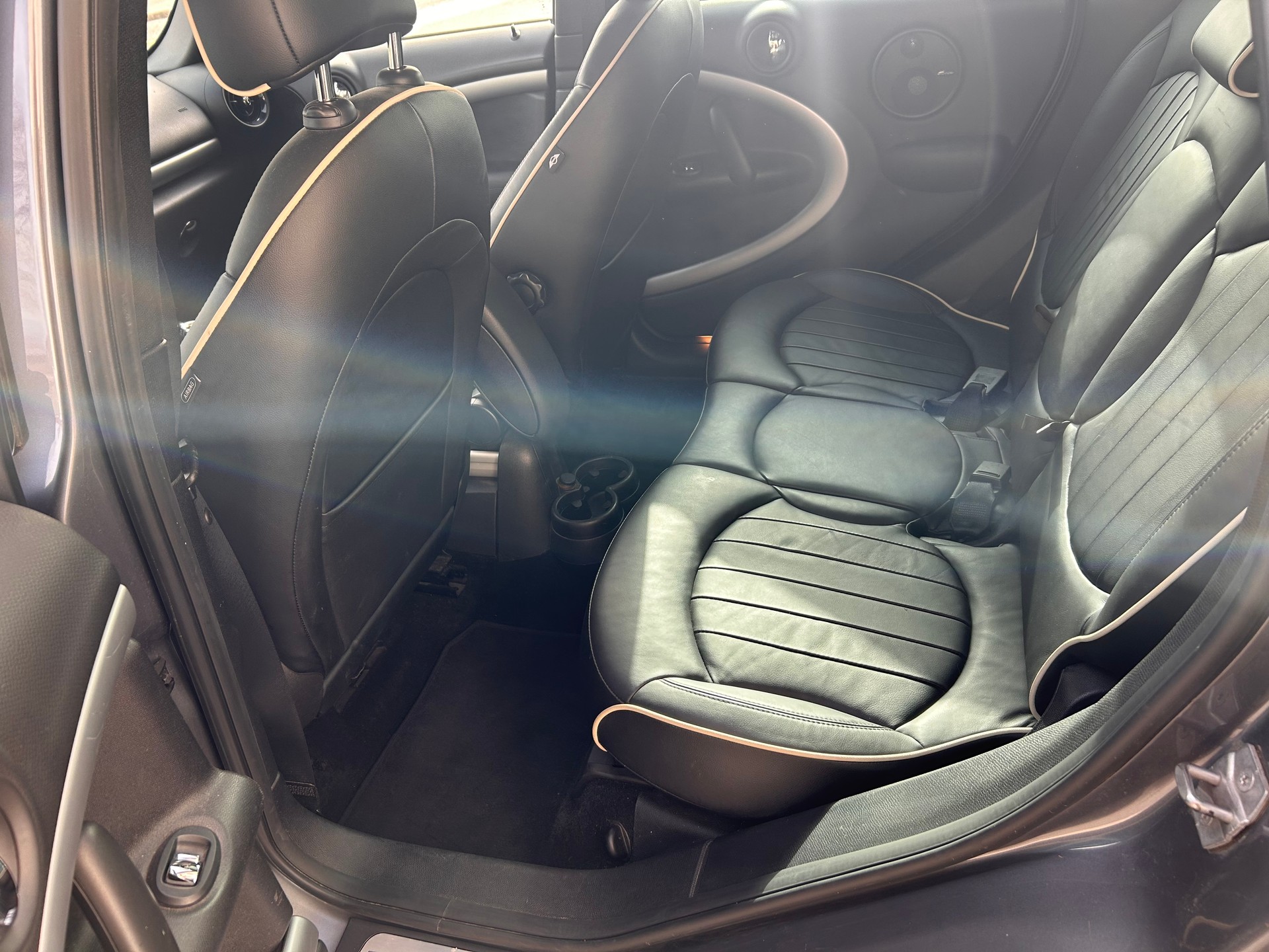 MINI Countryman Cooper ALL4-image-12