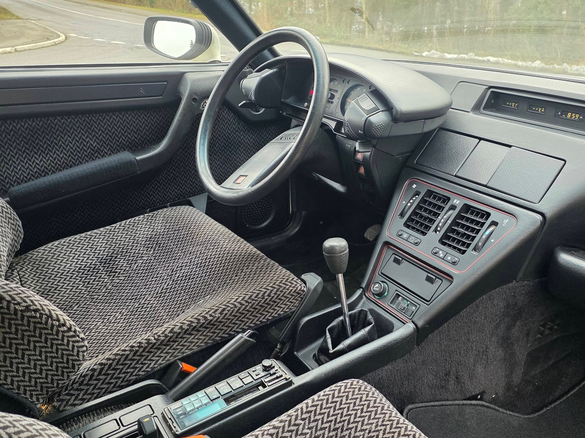 CITROEN CX Sedan 25 Prestige Turbo 2-image-12