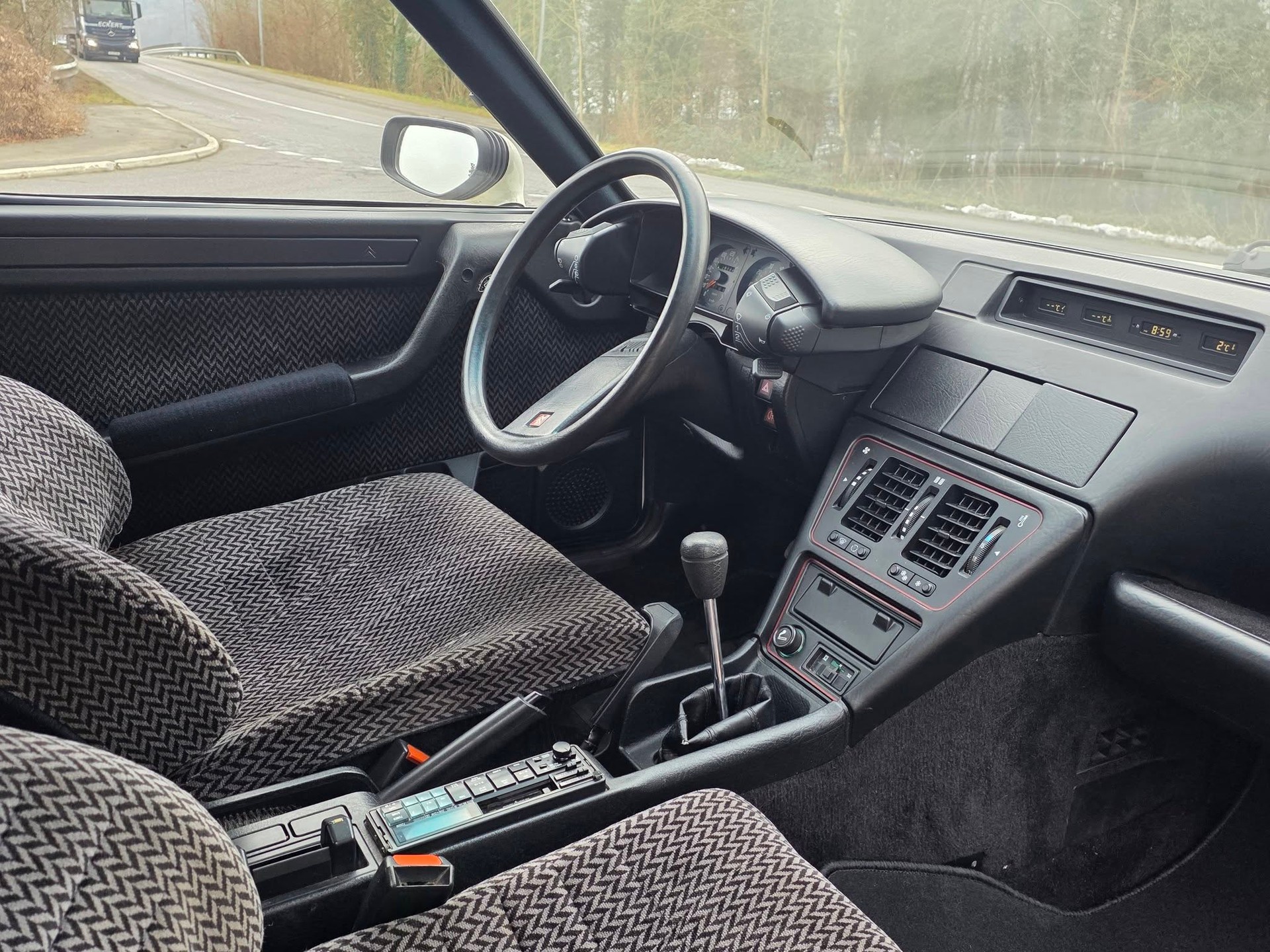 CITROEN CX Sedan 25 Prestige Turbo 2-image-15