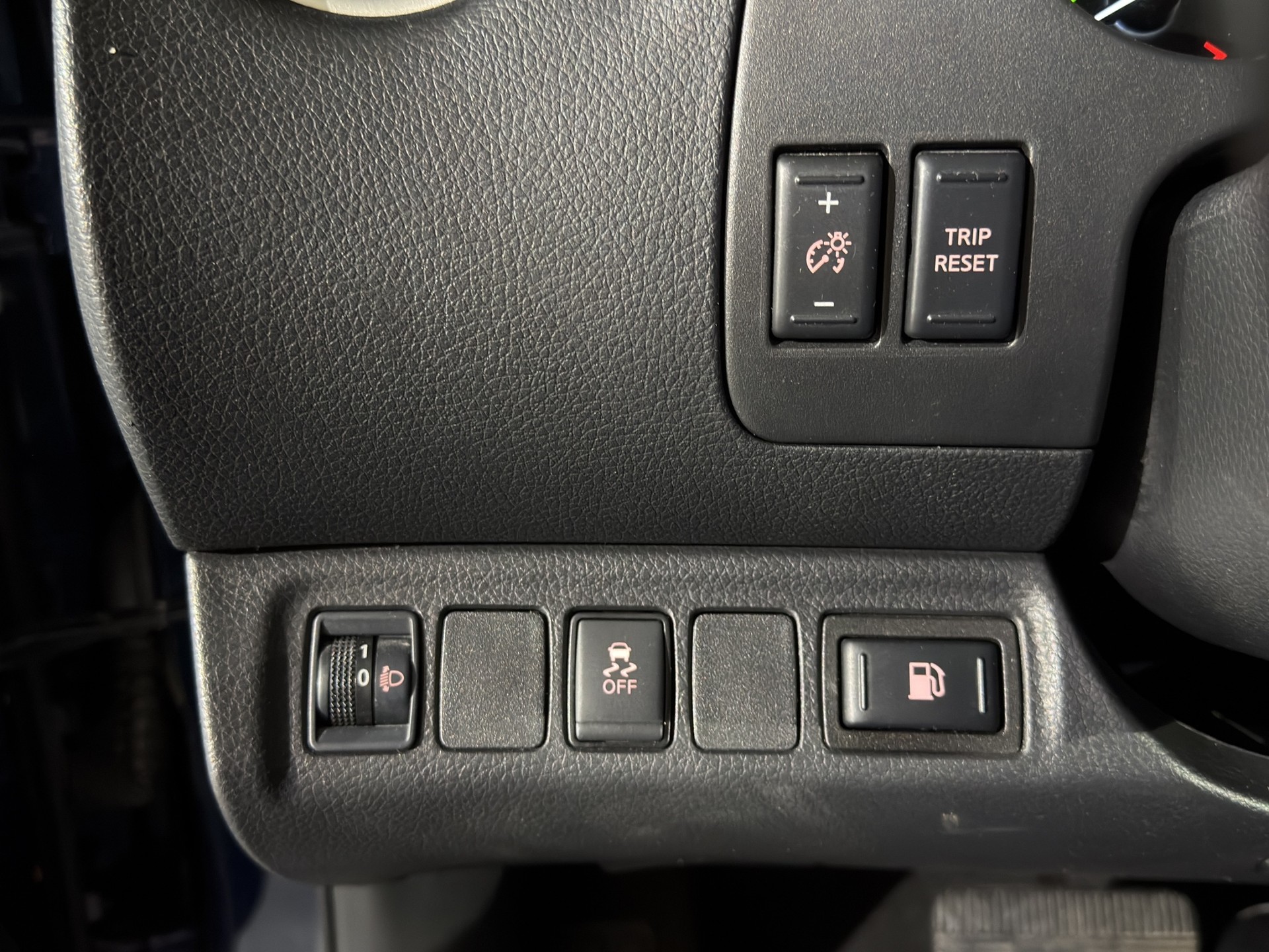 NISSAN Navara Double Cab N-Connecta 2.3 dCi 4WD-image-19