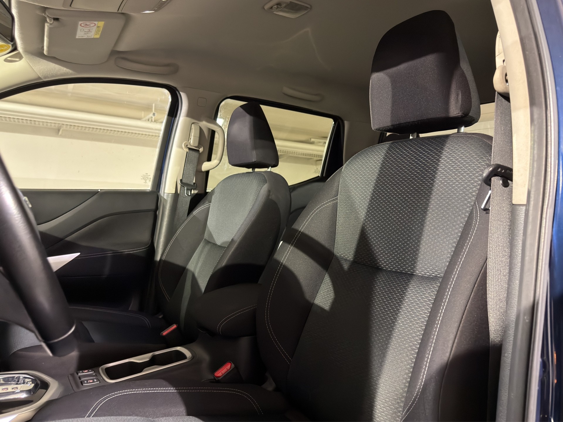 NISSAN Navara Double Cab N-Connecta 2.3 dCi 4WD-image-18