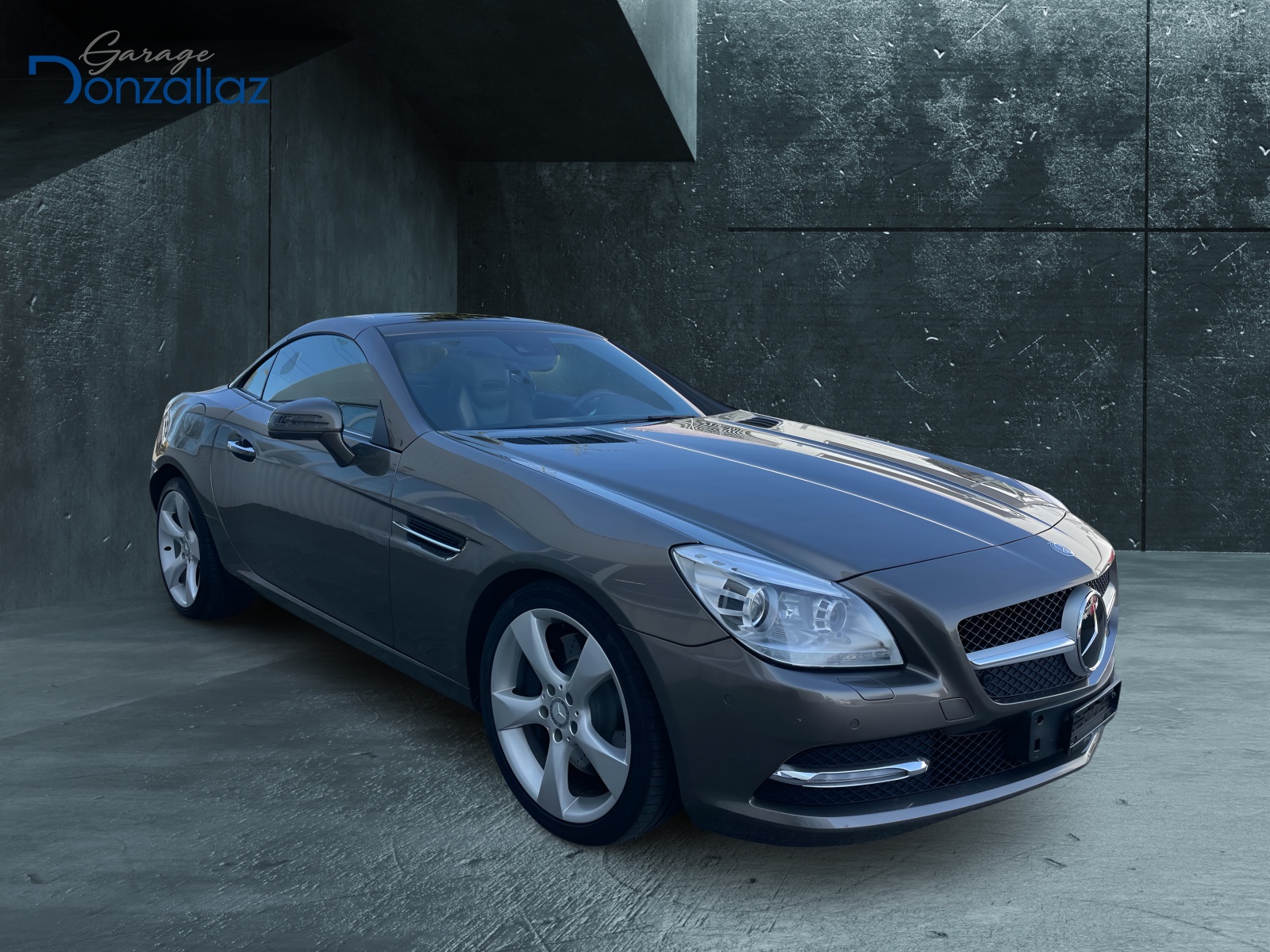 MERCEDES-BENZ SLK 350 7G-Tronic (36)-showroom-element-2