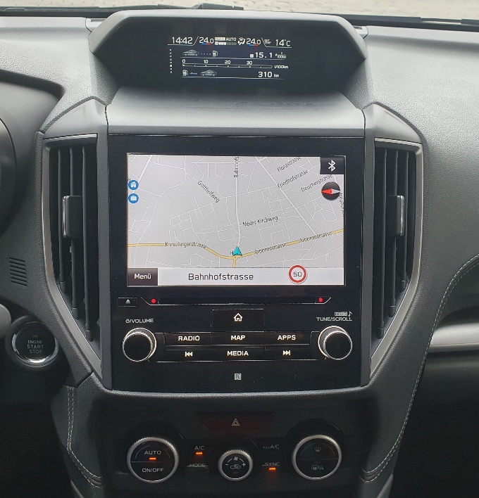 SUBARU Impreza 2.0 Swiss Plus AWD Lineartronic-image-7