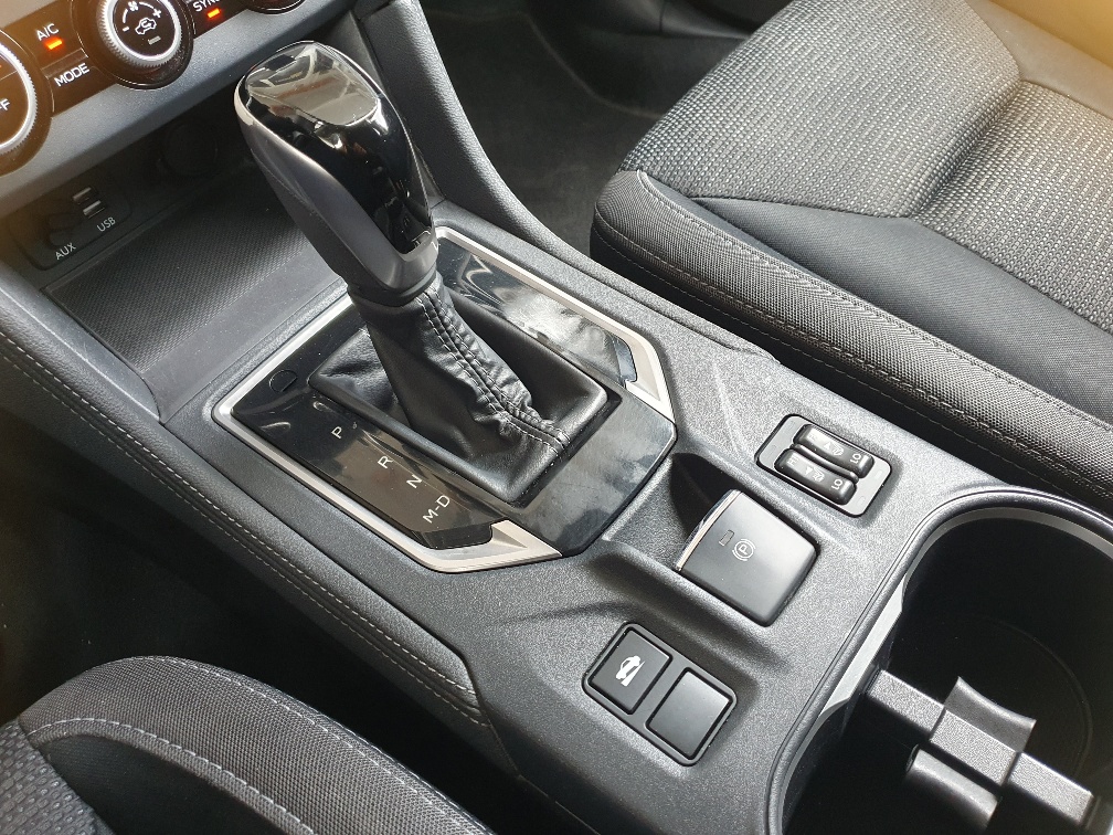 SUBARU Impreza 2.0 Swiss Plus AWD Lineartronic-image-16