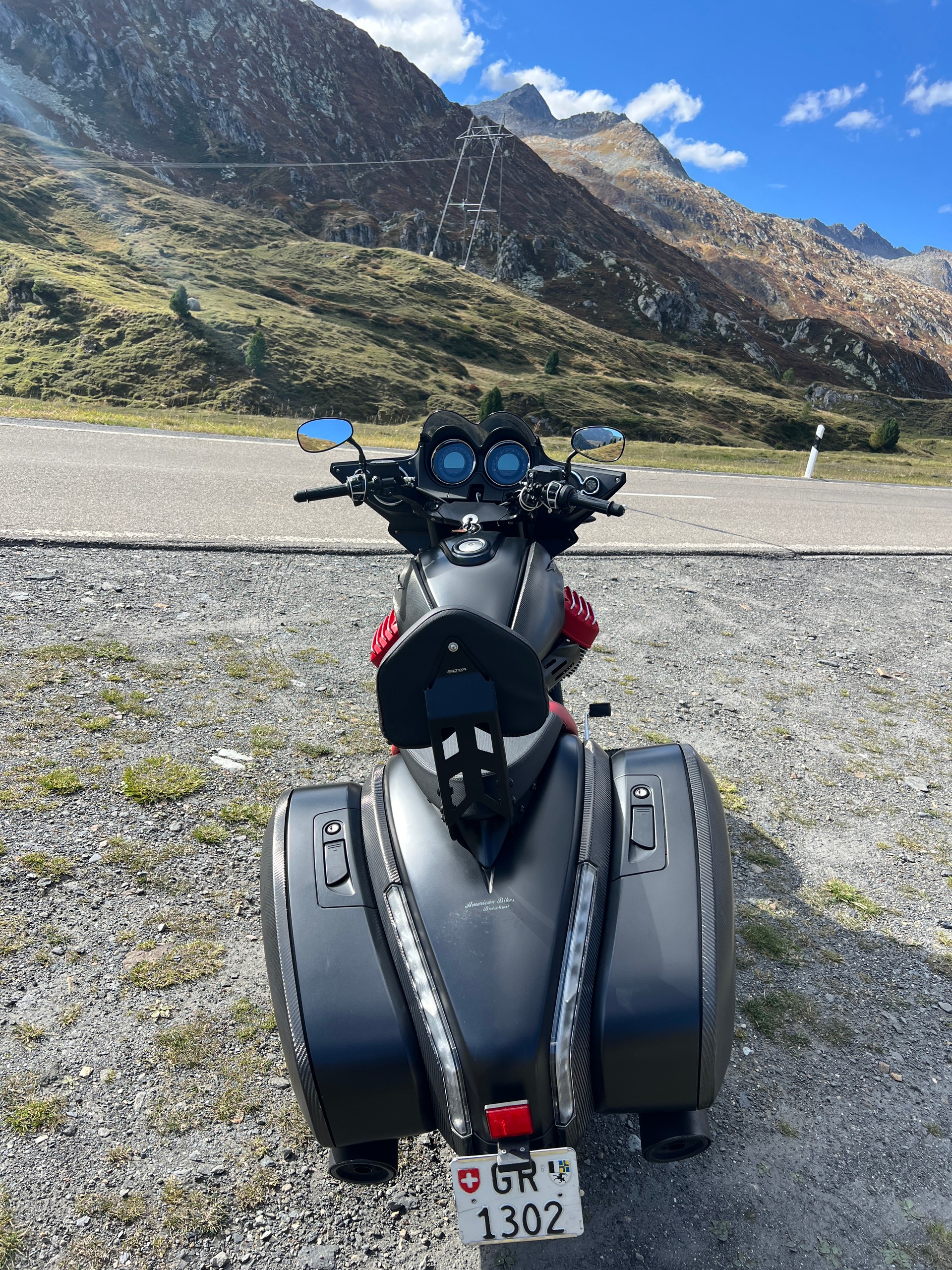 MOTO GUZZI MGX 21 1400 ABS-image-3