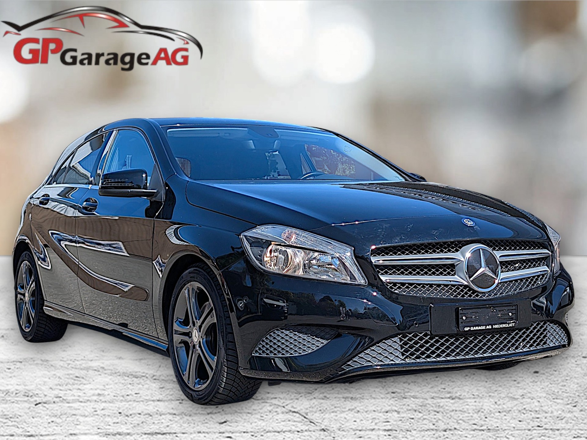 MERCEDES-BENZ A 200 Urban 7G-DCT-image-6
