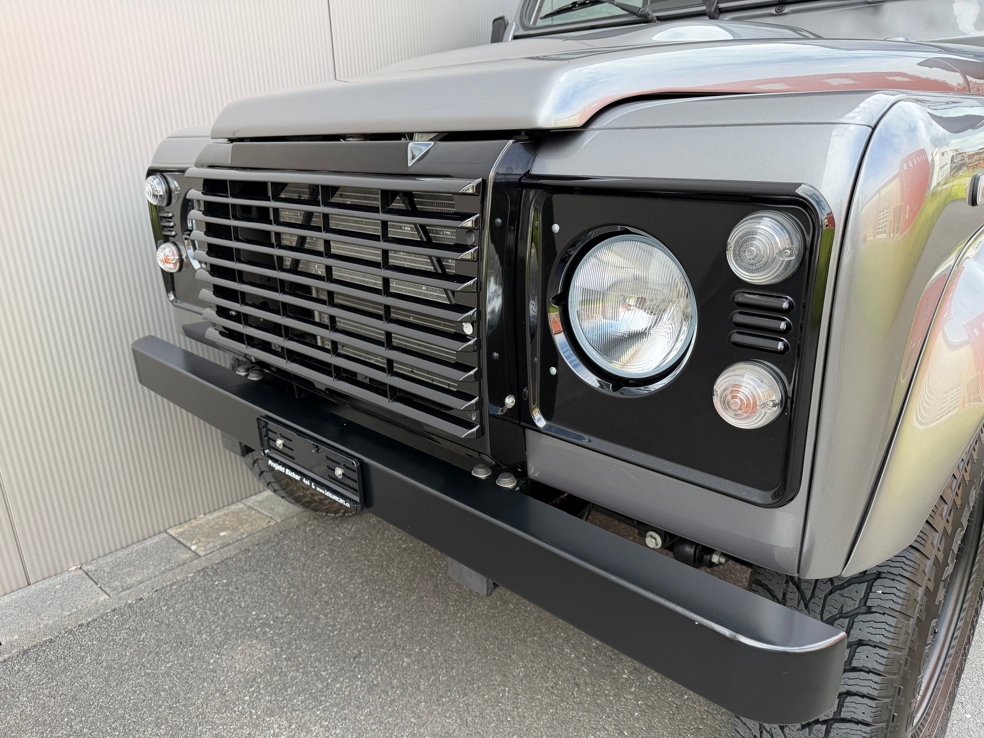 LAND ROVER Defender 130 TD4 2.2 VERZINKT-image-17