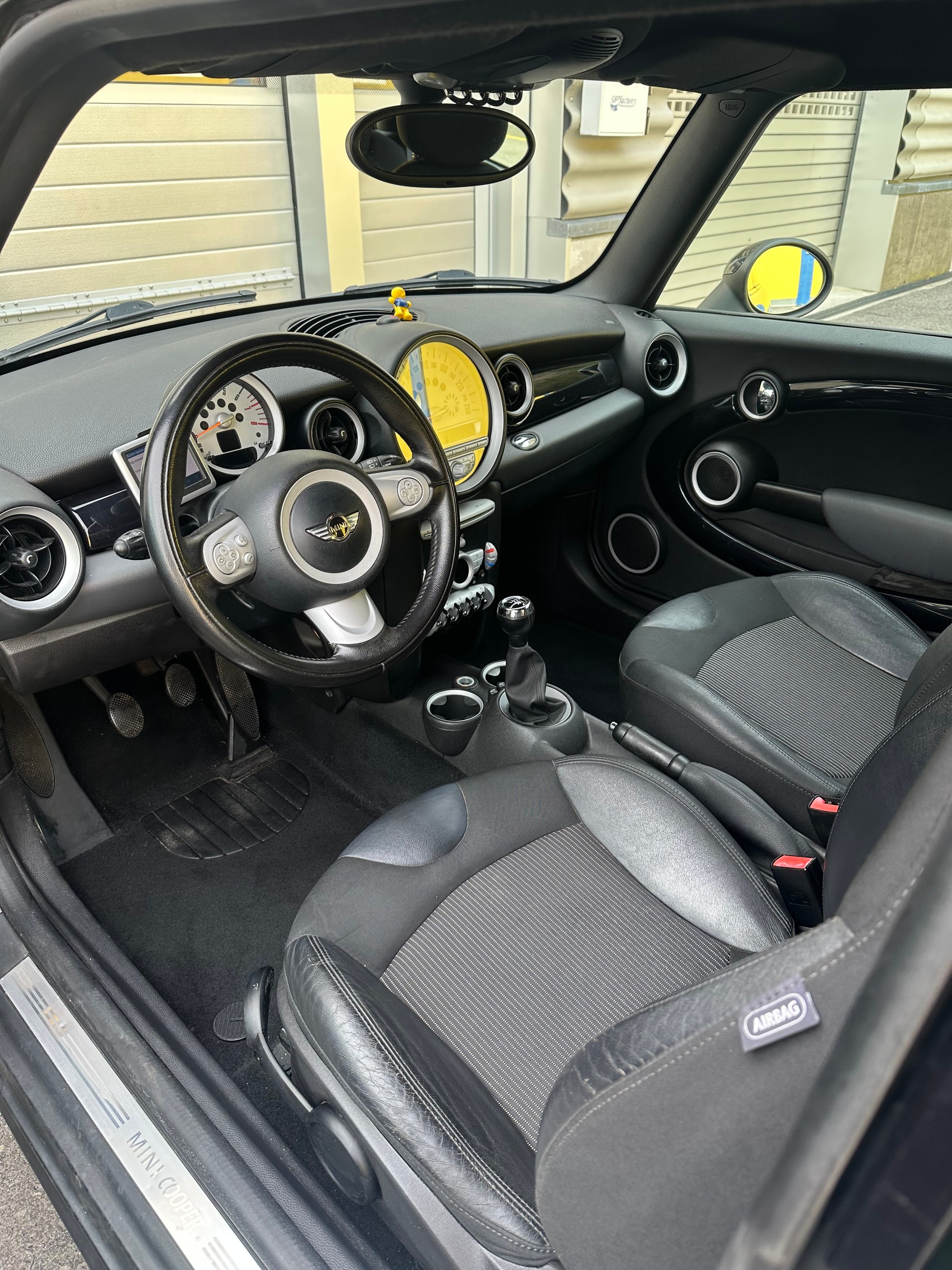 MINI Cooper-image-7