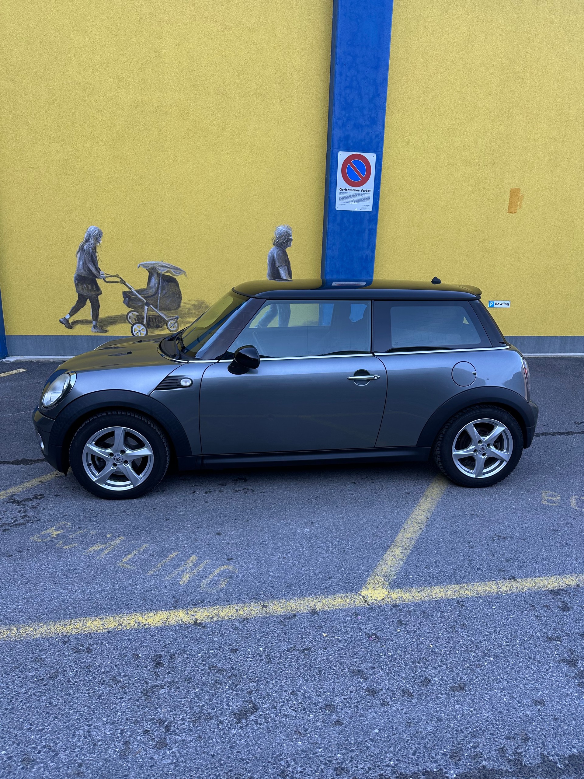 MINI Cooper-image-1