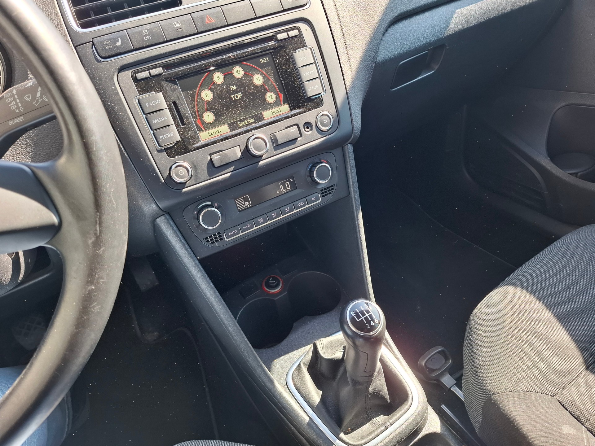 VW Polo 1.2 TSI Comfortline DSG-image-9