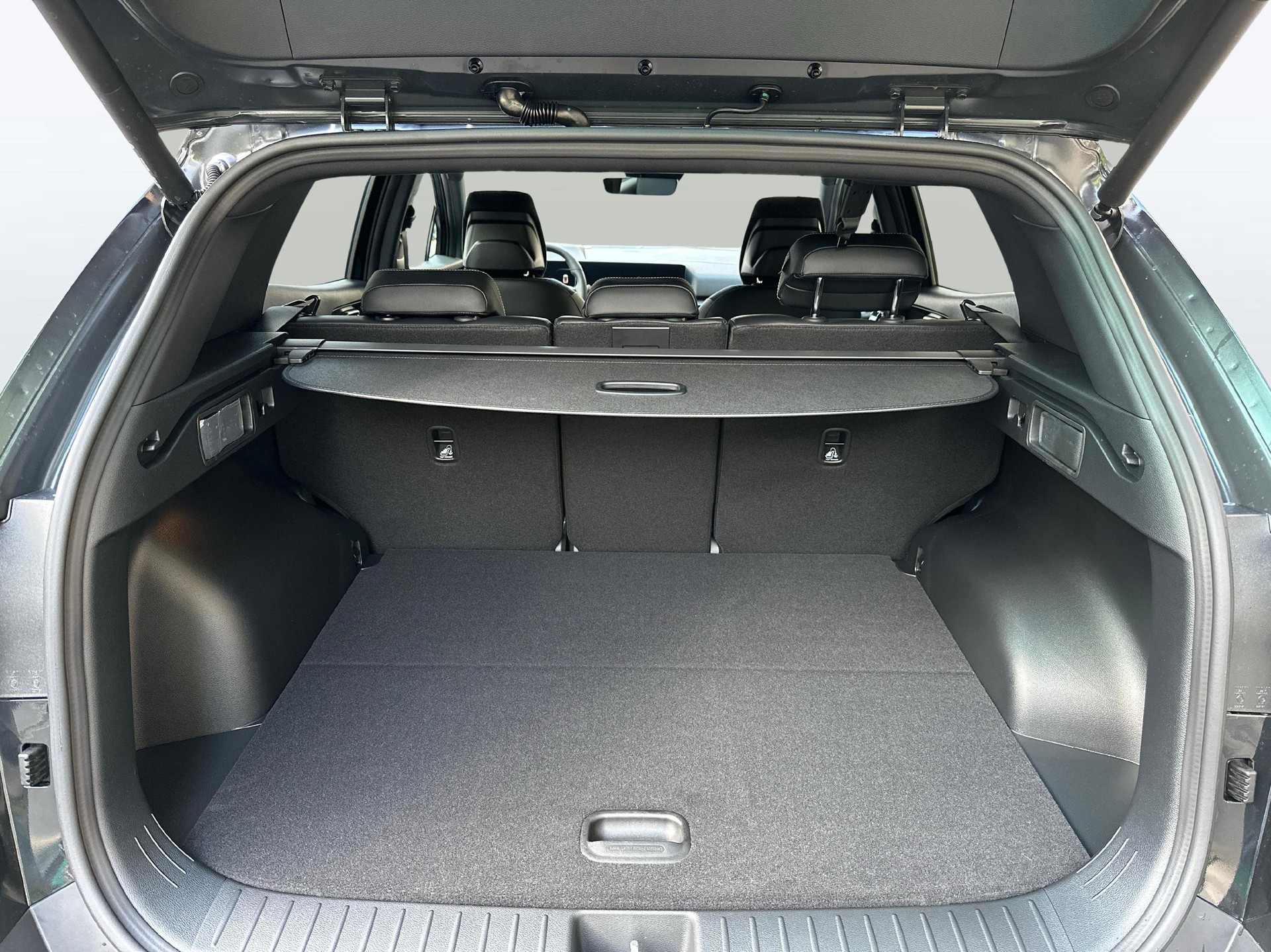 KIA Sportaylege 1.6 T-GDi Hybrid Black Edition-image-11
