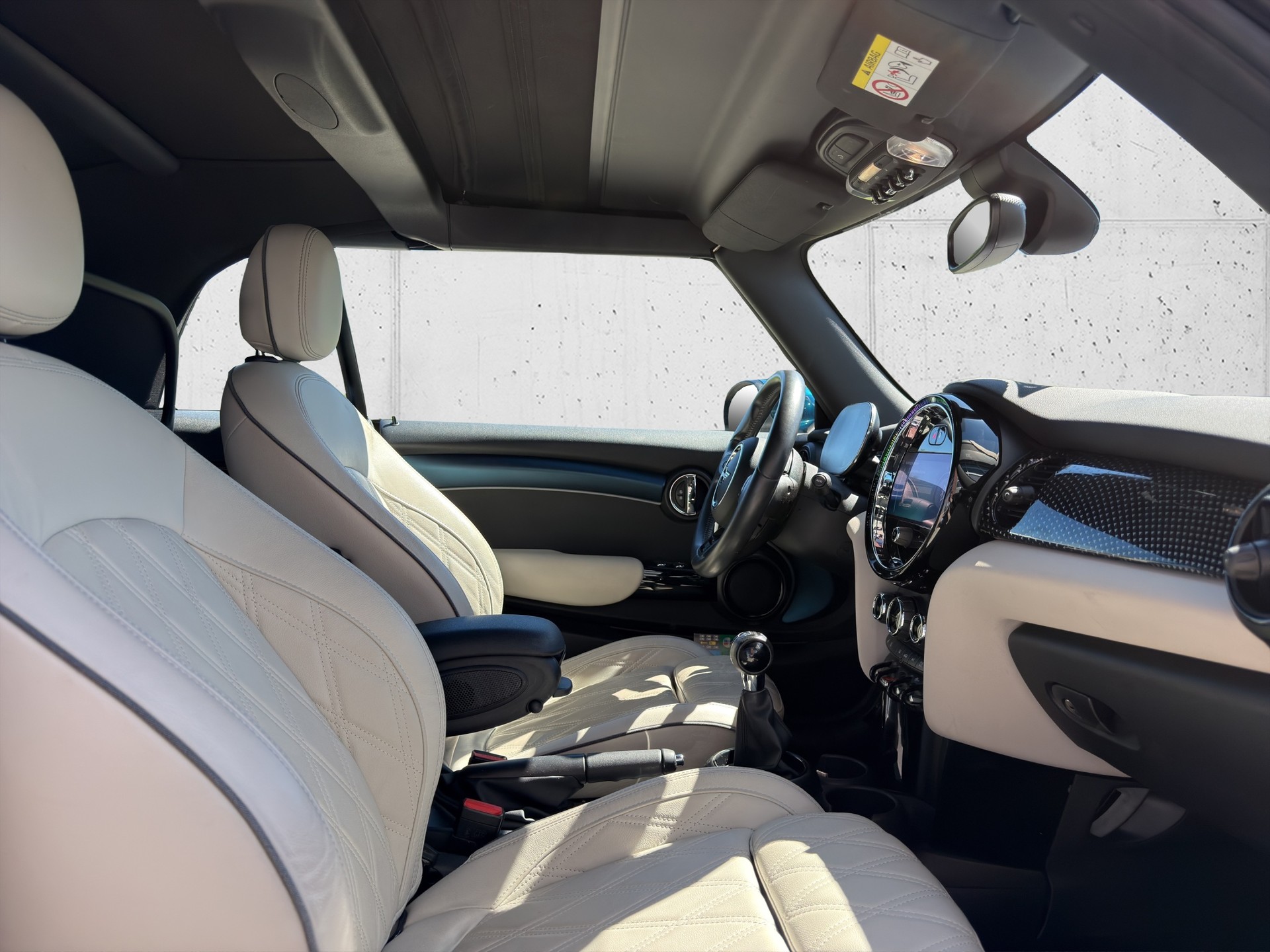 MINI Cooper Cabriolet-image-19