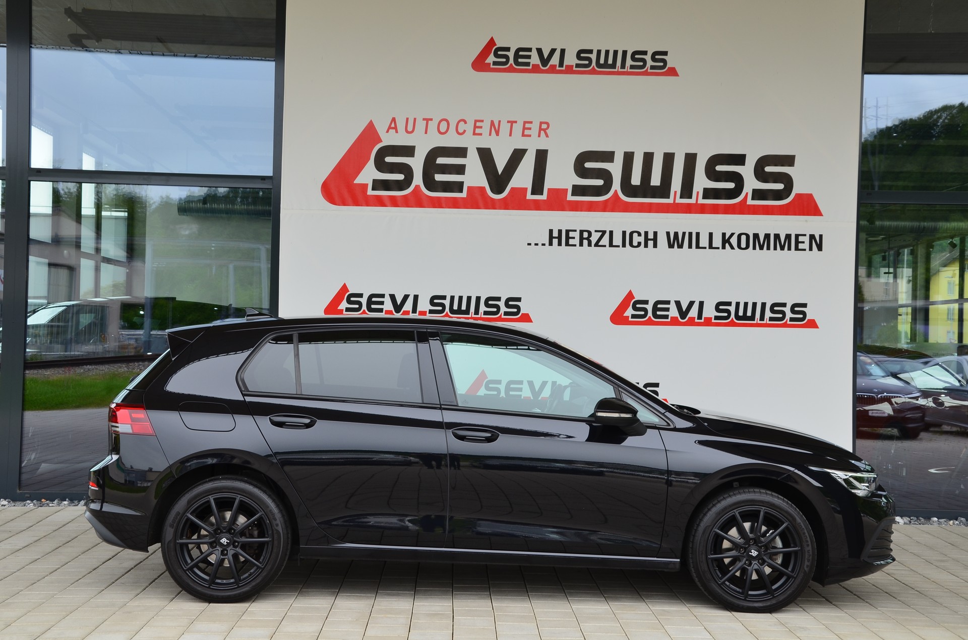 VW Golf 2.0 TDI Style DSG*Frisch ab MFK,1 Jahr oder 20000km Garantie*-showroom-element-3