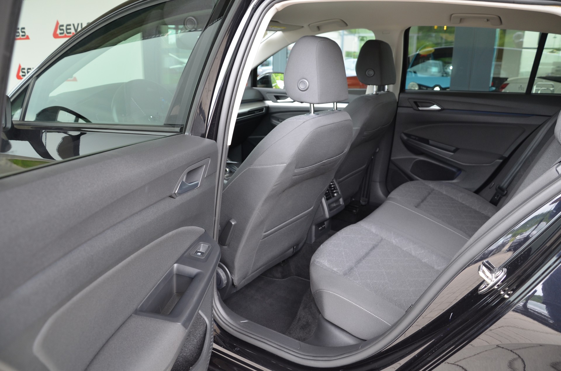 VW Golf 2.0 TDI Style DSG*Frisch ab MFK,1 Jahr oder 20000km Garantie*-image-11