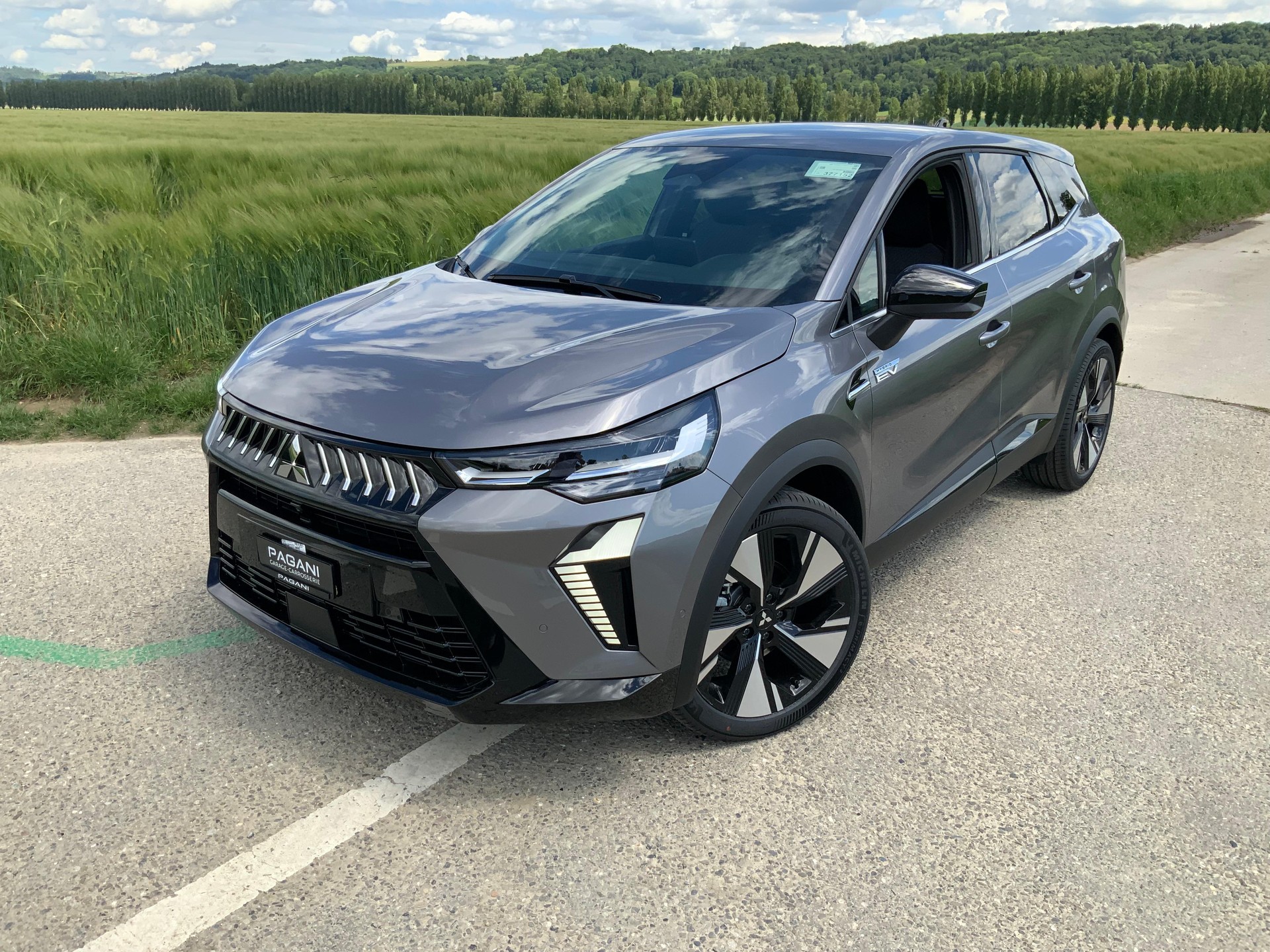 MITSUBISHI Grandis 1.8 HEV Intense