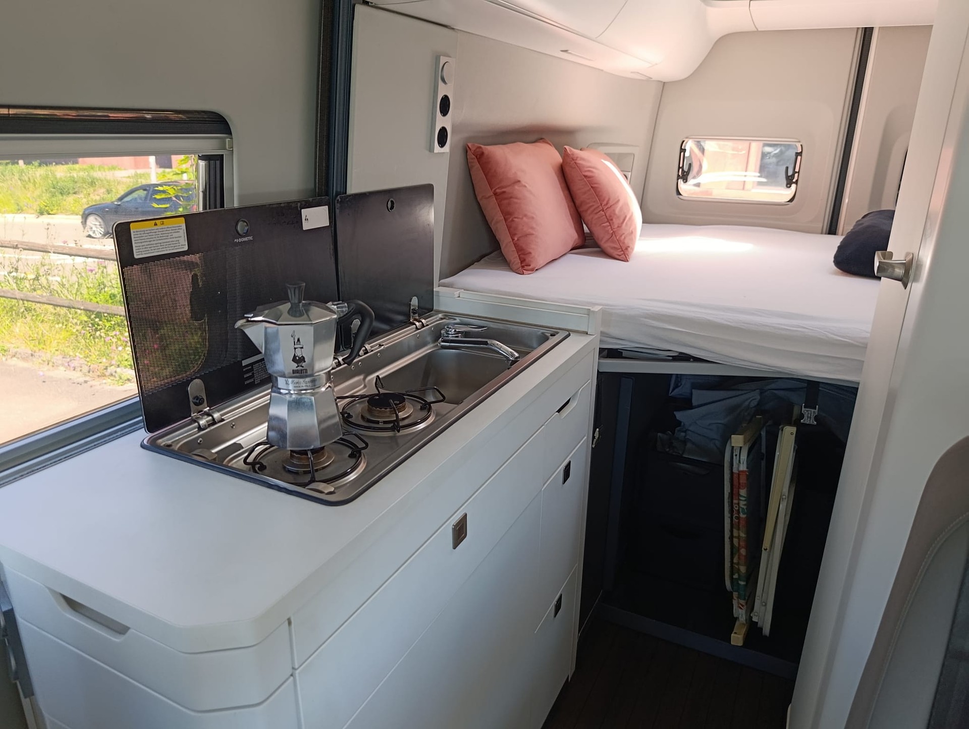 VW Crafter Grand California 600 ***Alltagstaugliches, echtes, vollwertiges Zuhause auf Rädern***-image-15