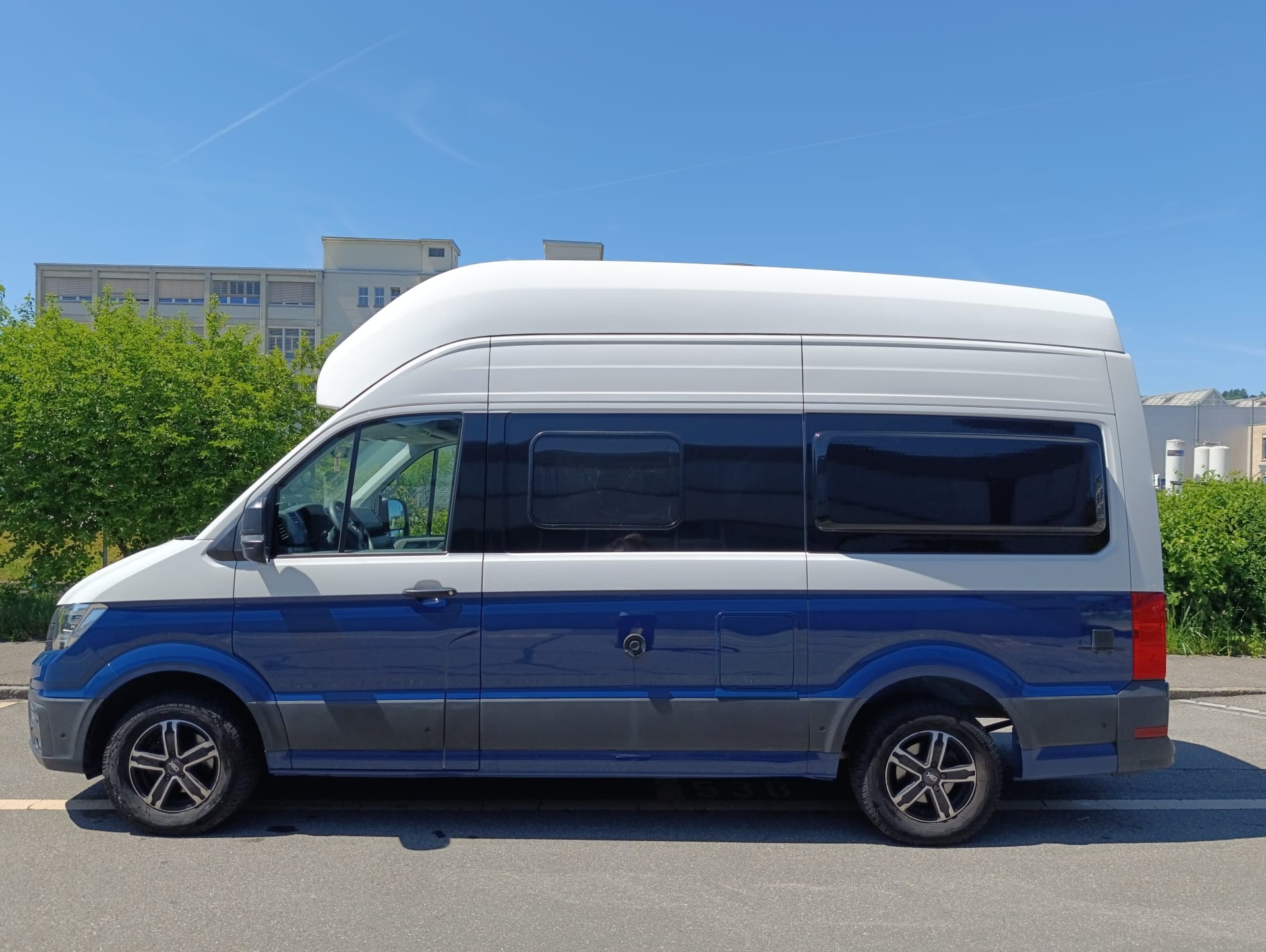 VW Crafter Grand California 600 ***Alltagstaugliches, echtes, vollwertiges Zuhause auf Rädern***-image-6