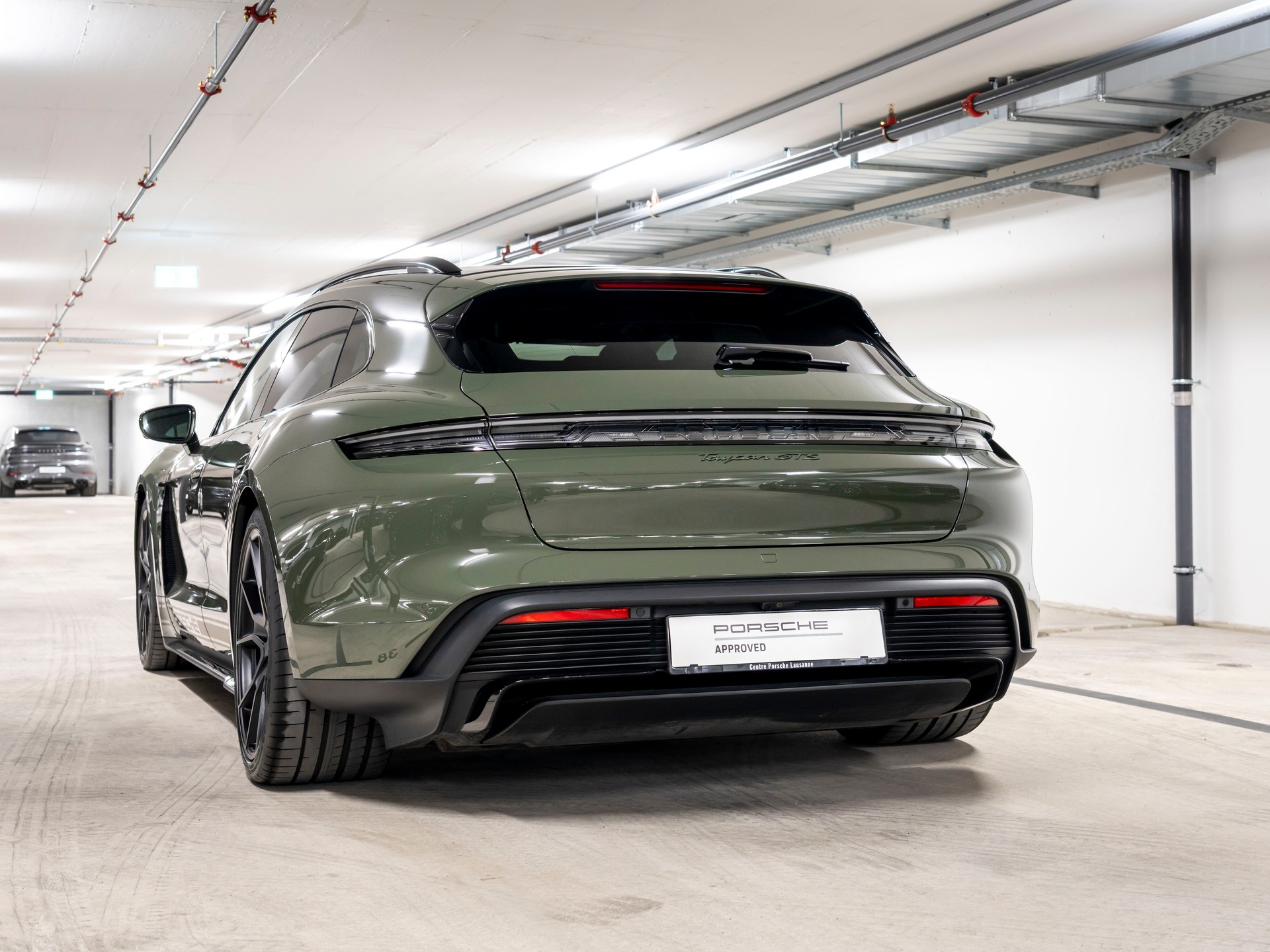 PORSCHE Taycan Sport Turismo GTS 104kWh-showroom-element-2
