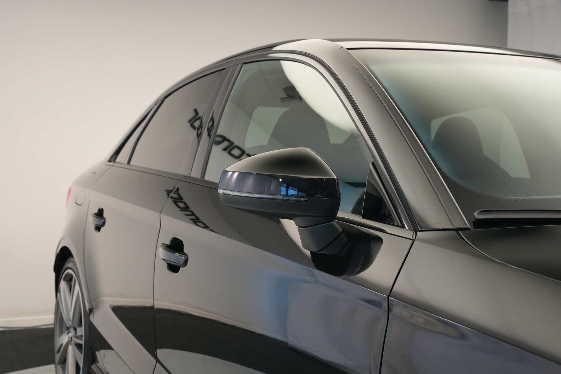AUDI RS3 Limousine 2.5 TSI quattro S-tronic *Sportsitze* *Assistenzpaket* *B&O*-image-32