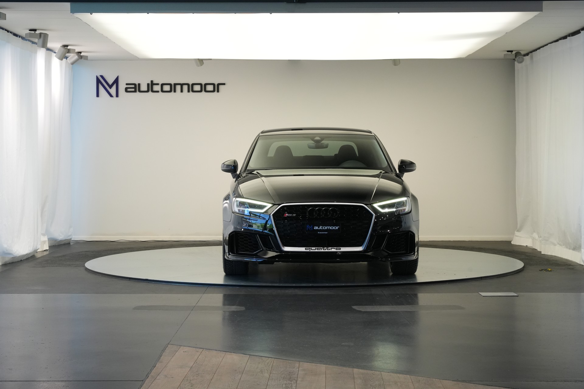 AUDI RS3 Limousine 2.5 TSI quattro S-tronic *Sportsitze* *Assistenzpaket* *B&O*-showroom-element-1