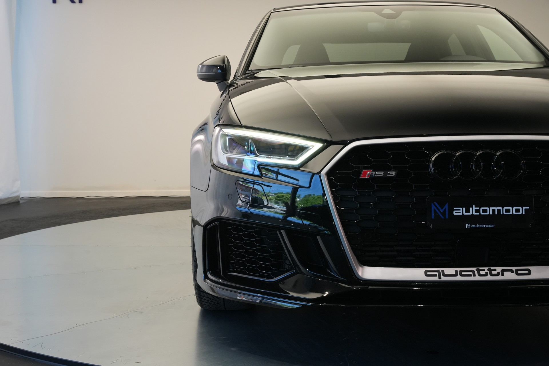 AUDI RS3 Limousine 2.5 TSI quattro S-tronic *Sportsitze* *Assistenzpaket* *B&O*-image-29