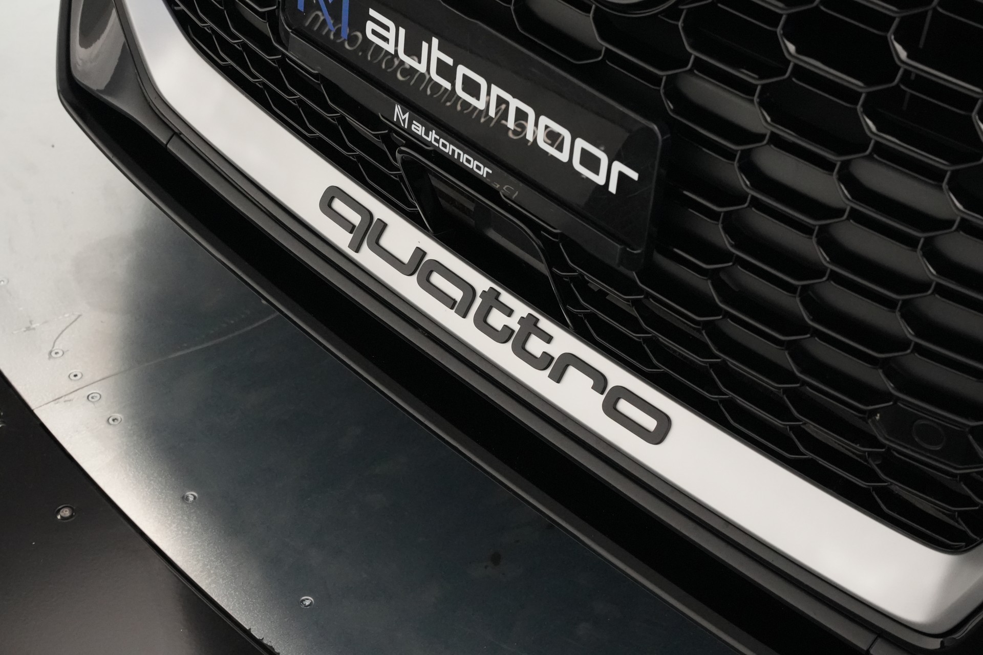 AUDI RS3 Limousine 2.5 TSI quattro S-tronic *Sportsitze* *Assistenzpaket* *B&O*-image-34